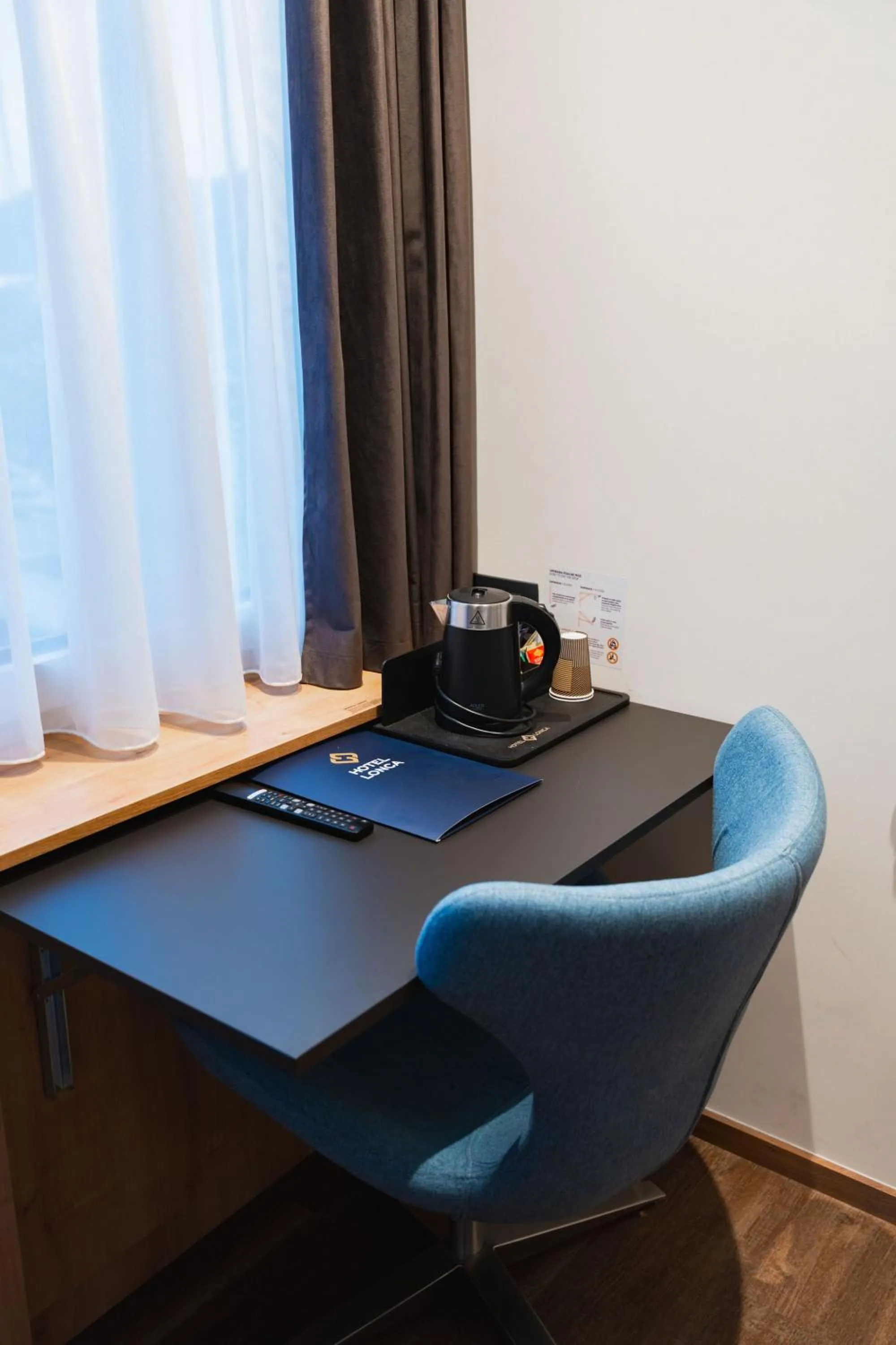 Coffee/tea facilities in Hotel Lonca