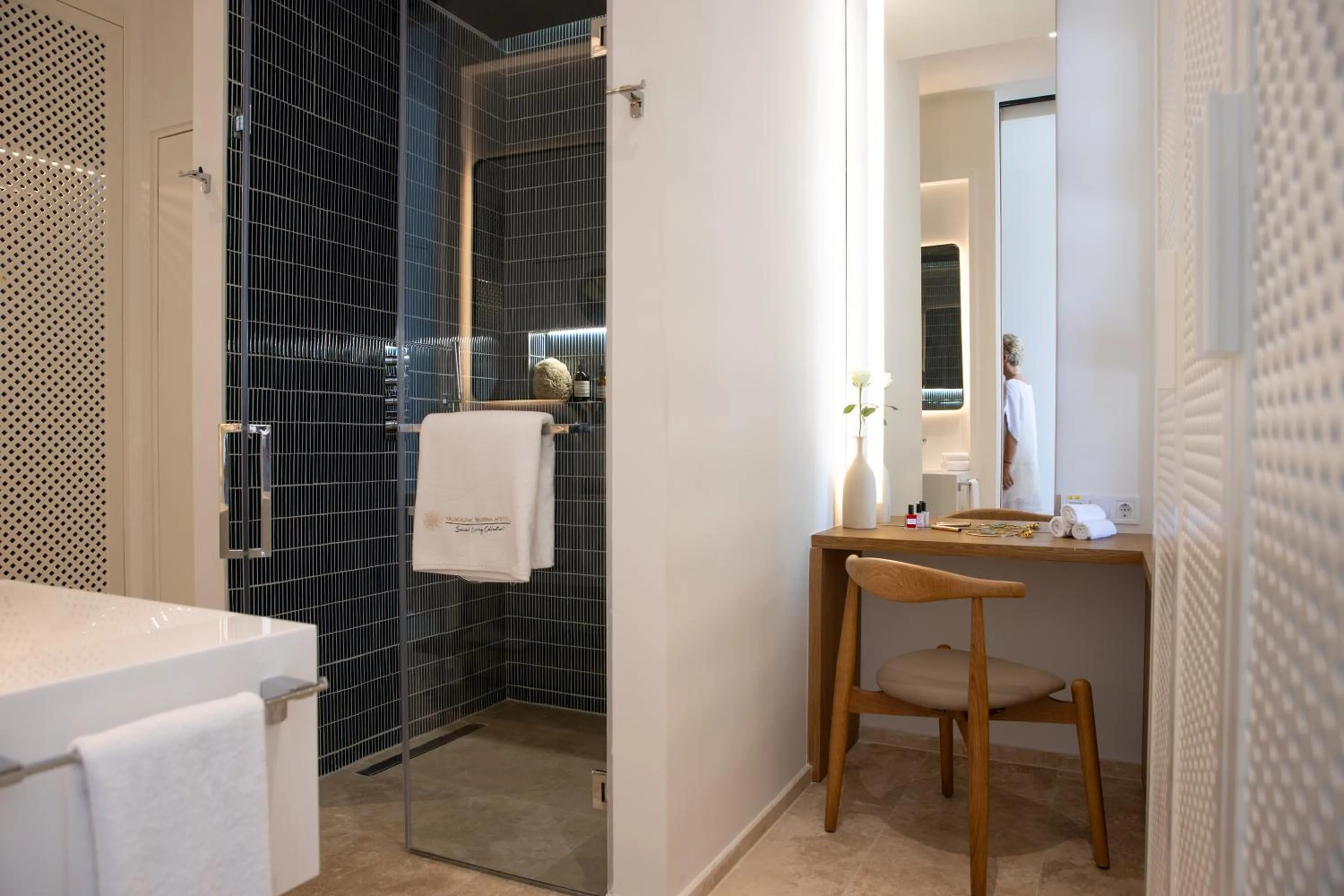 Shower in Yalikavak Marina Hotel By Social Living Collection