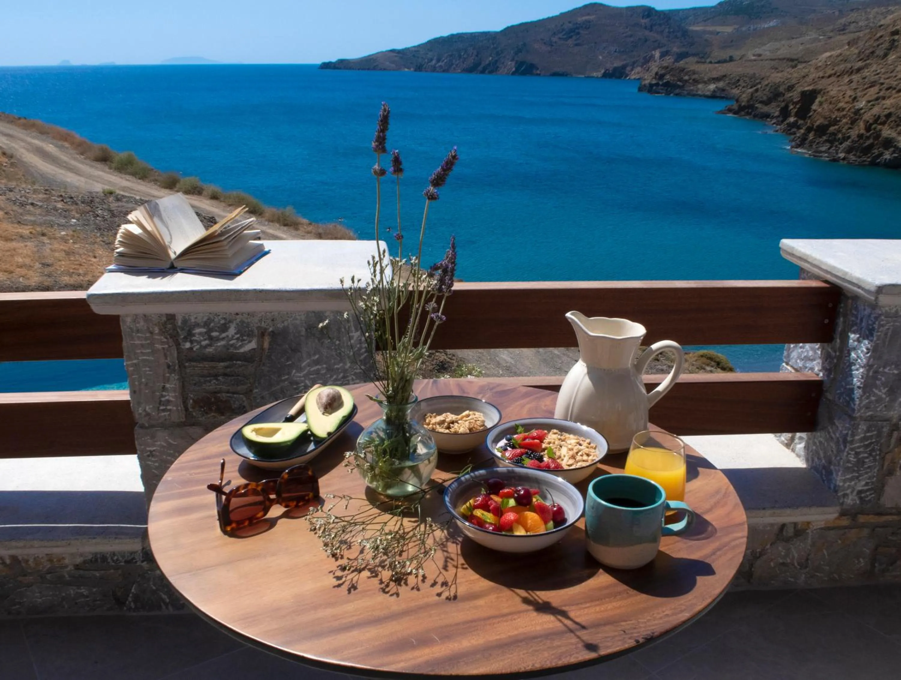 Restaurant/places to eat in Anassa Boutique Hotel