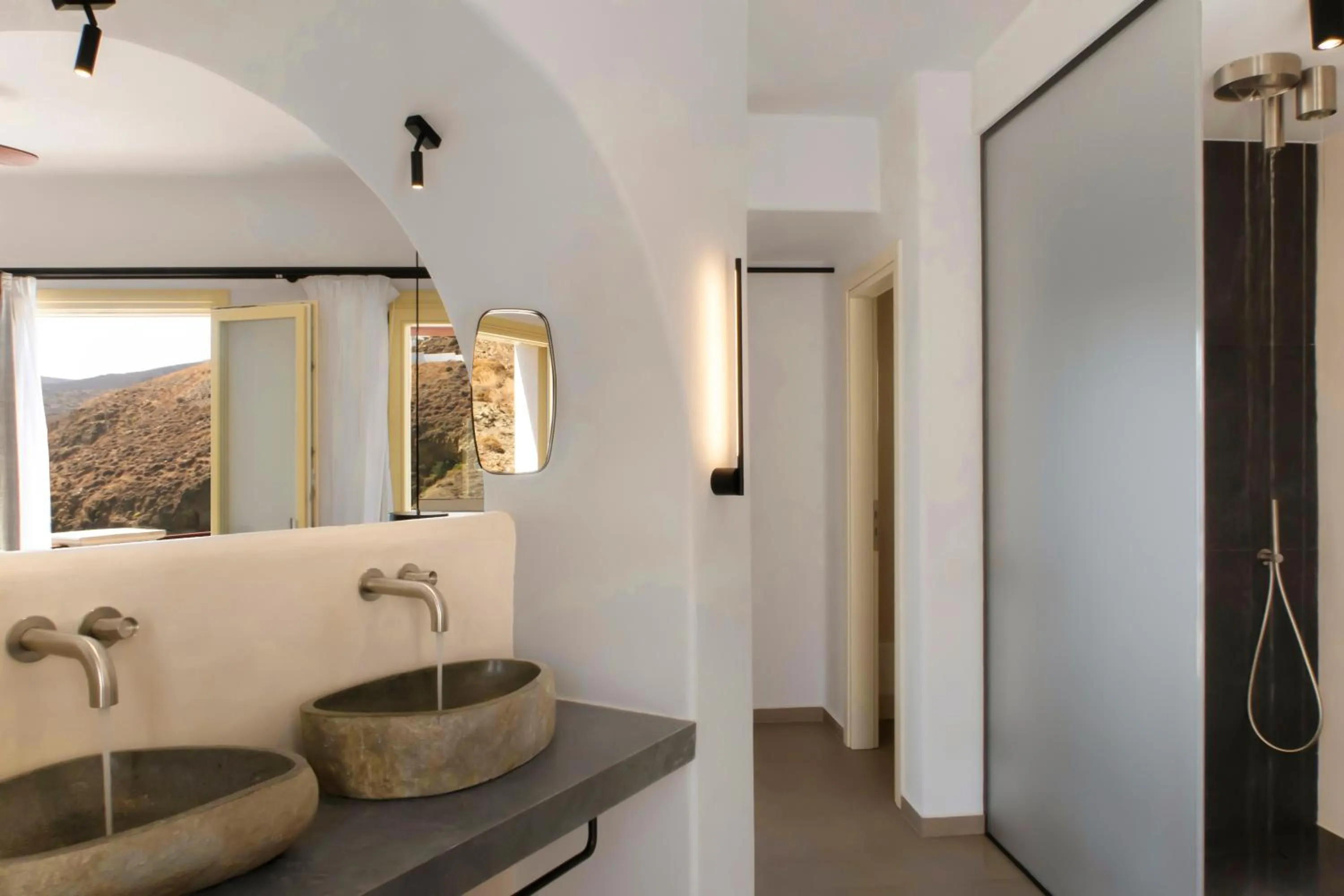 Anassa Boutique Hotel