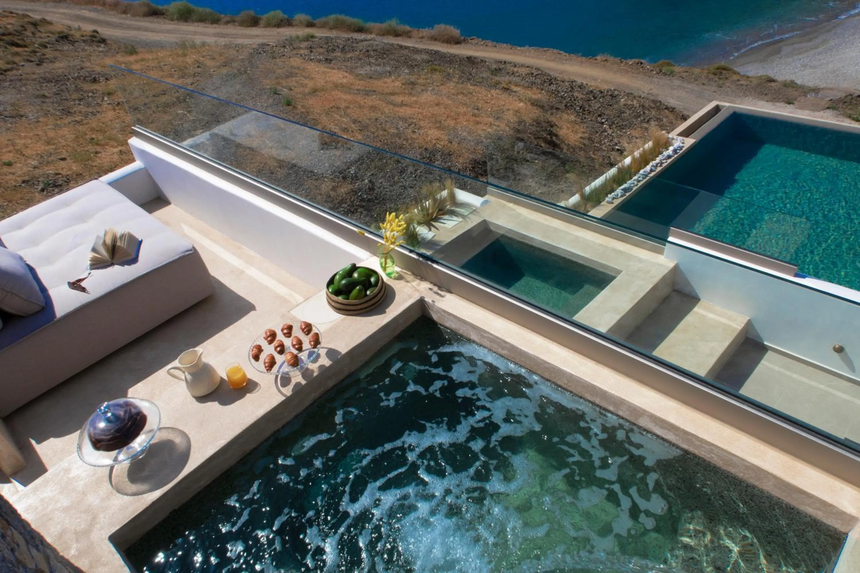 Restaurant/places to eat in Anassa Boutique Hotel