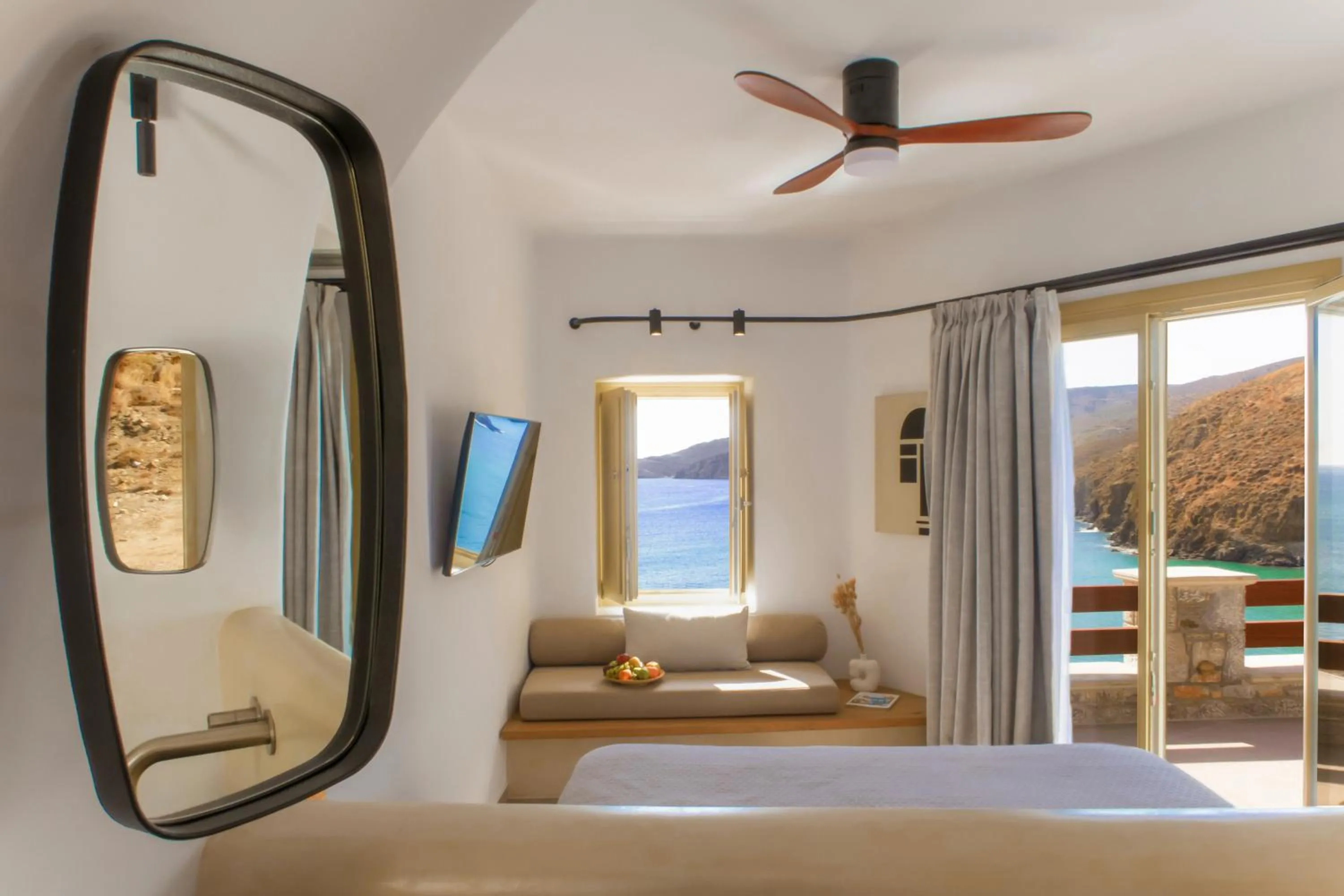 Anassa Boutique Hotel