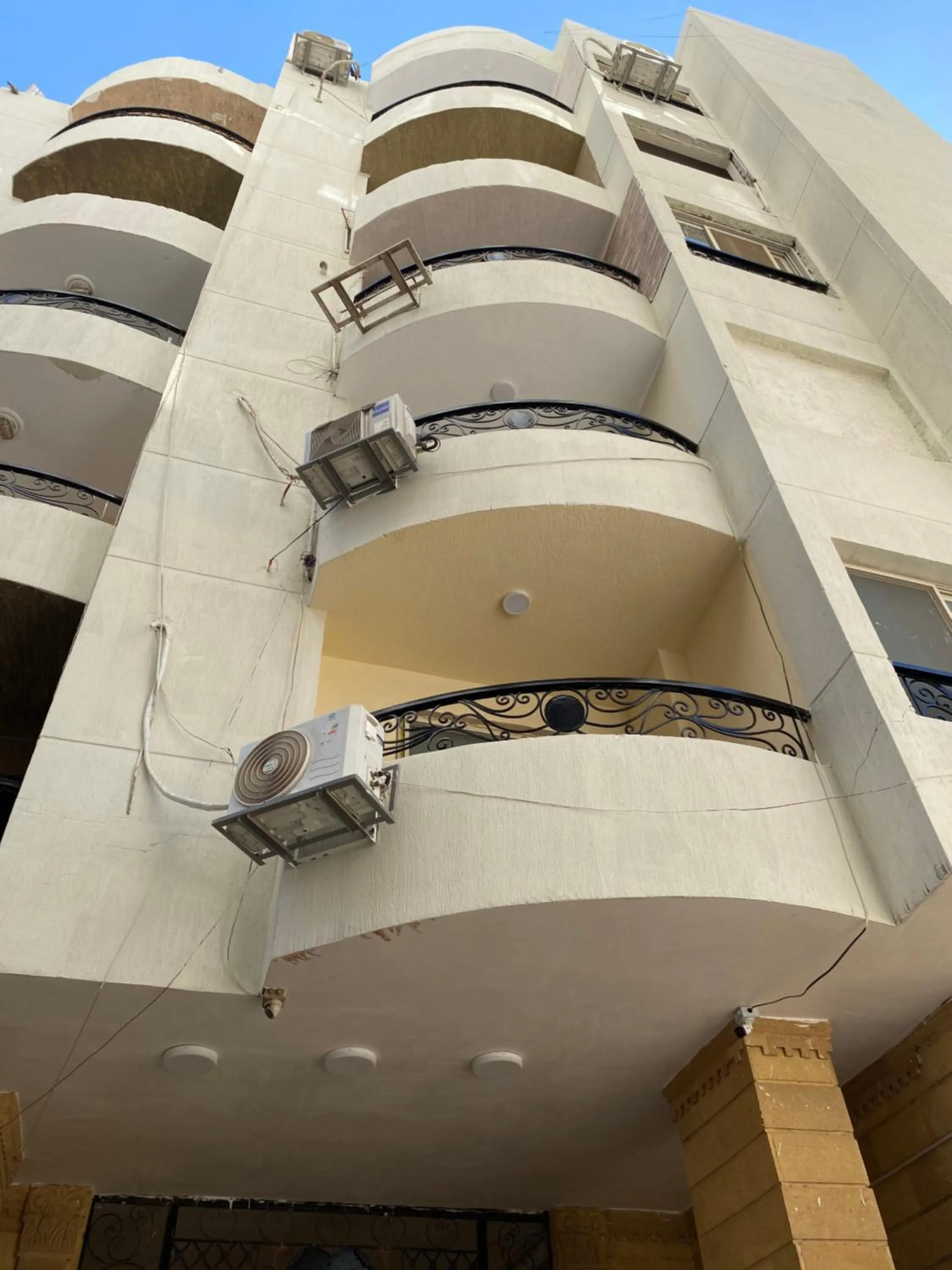 Property building in GEM view BOUTIQUE