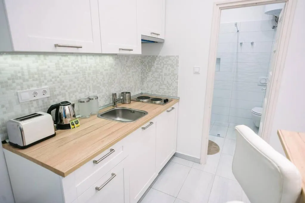 Kitchen or kitchenette in Stylish Apartment at Parliament