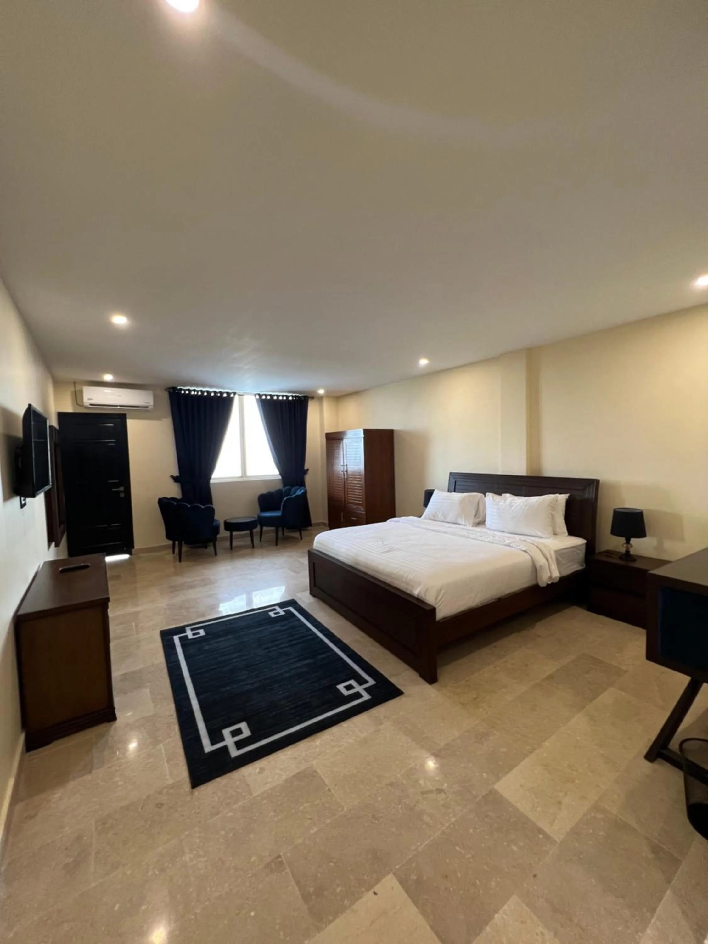 TV and multimedia, Bed in BULAND HEIGHTS