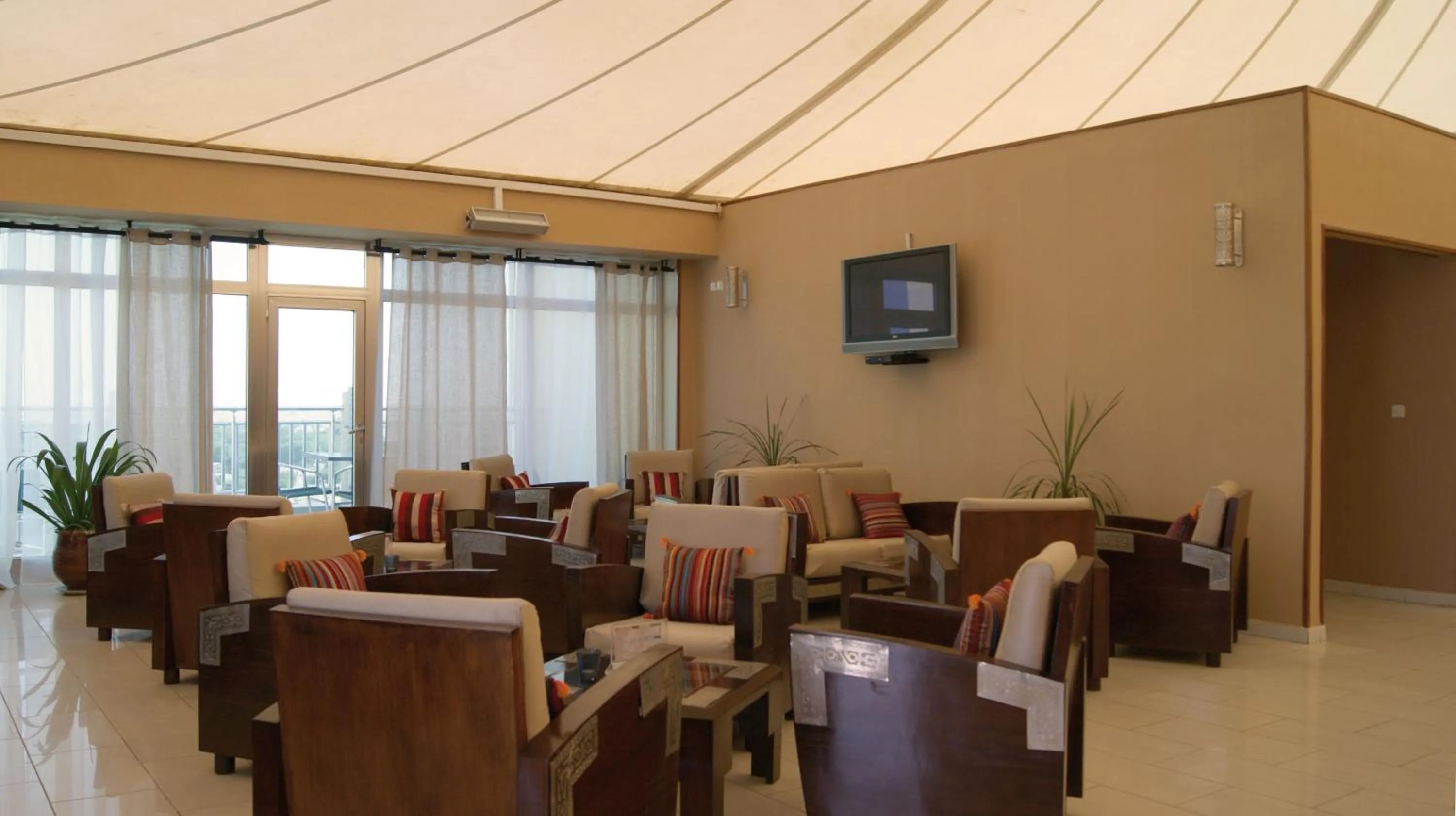 Communal lounge/ TV room in Al Khaima City Center