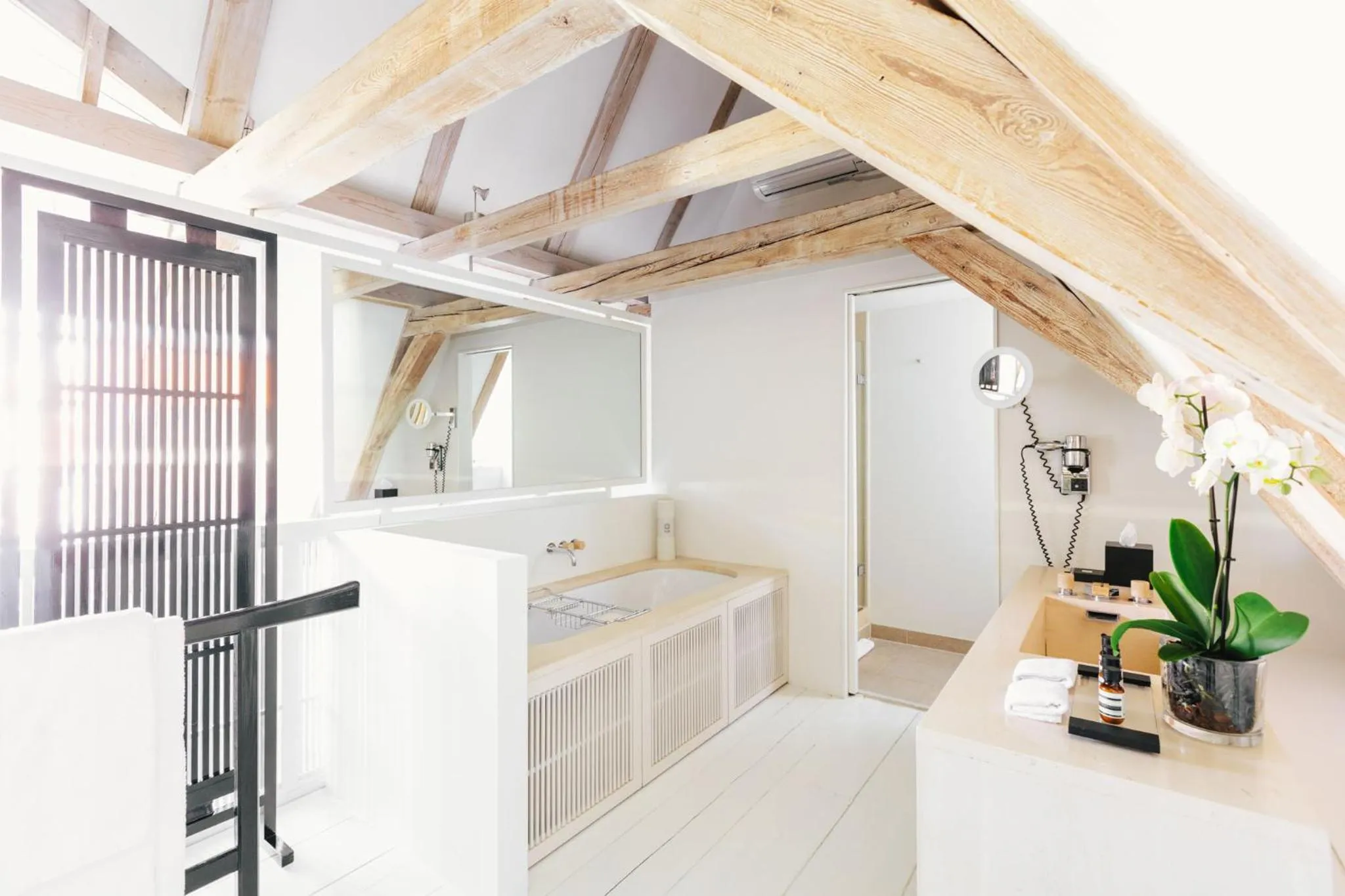 Bathroom in The Dylan Amsterdam - The Leading Hotels of the World