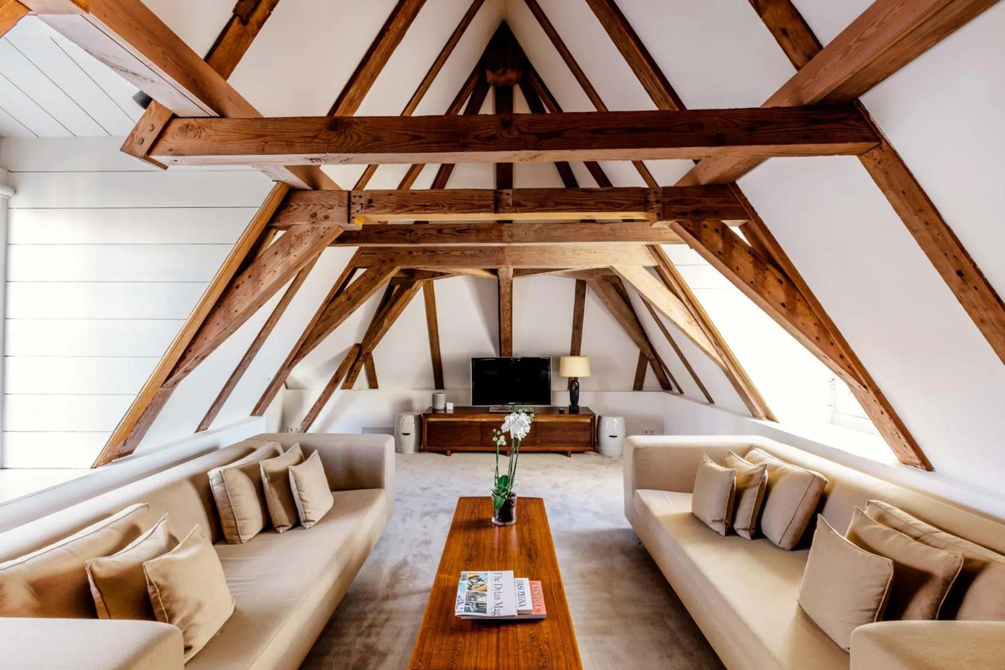 Living room in The Dylan Amsterdam - The Leading Hotels of the World