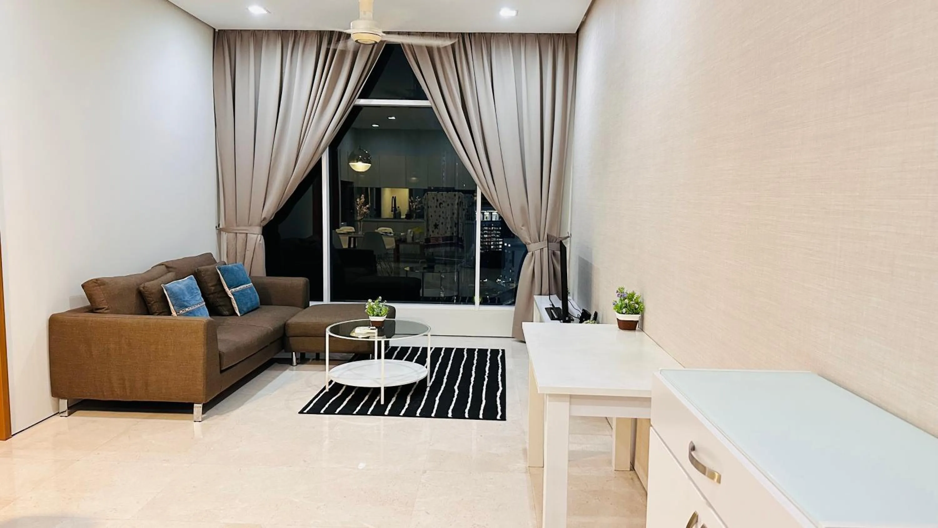 Living room in Soho Suites KLCC By Grand Suites KL