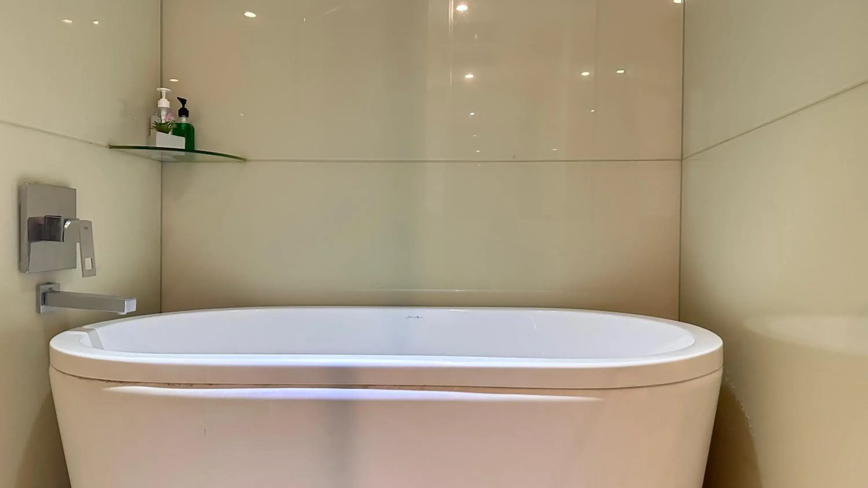 Three-Bedroom Apartment in Soho Suites KLCC By Grand KL Three-Bedroom Apartment in Soho Suites KLCC By Grand KL