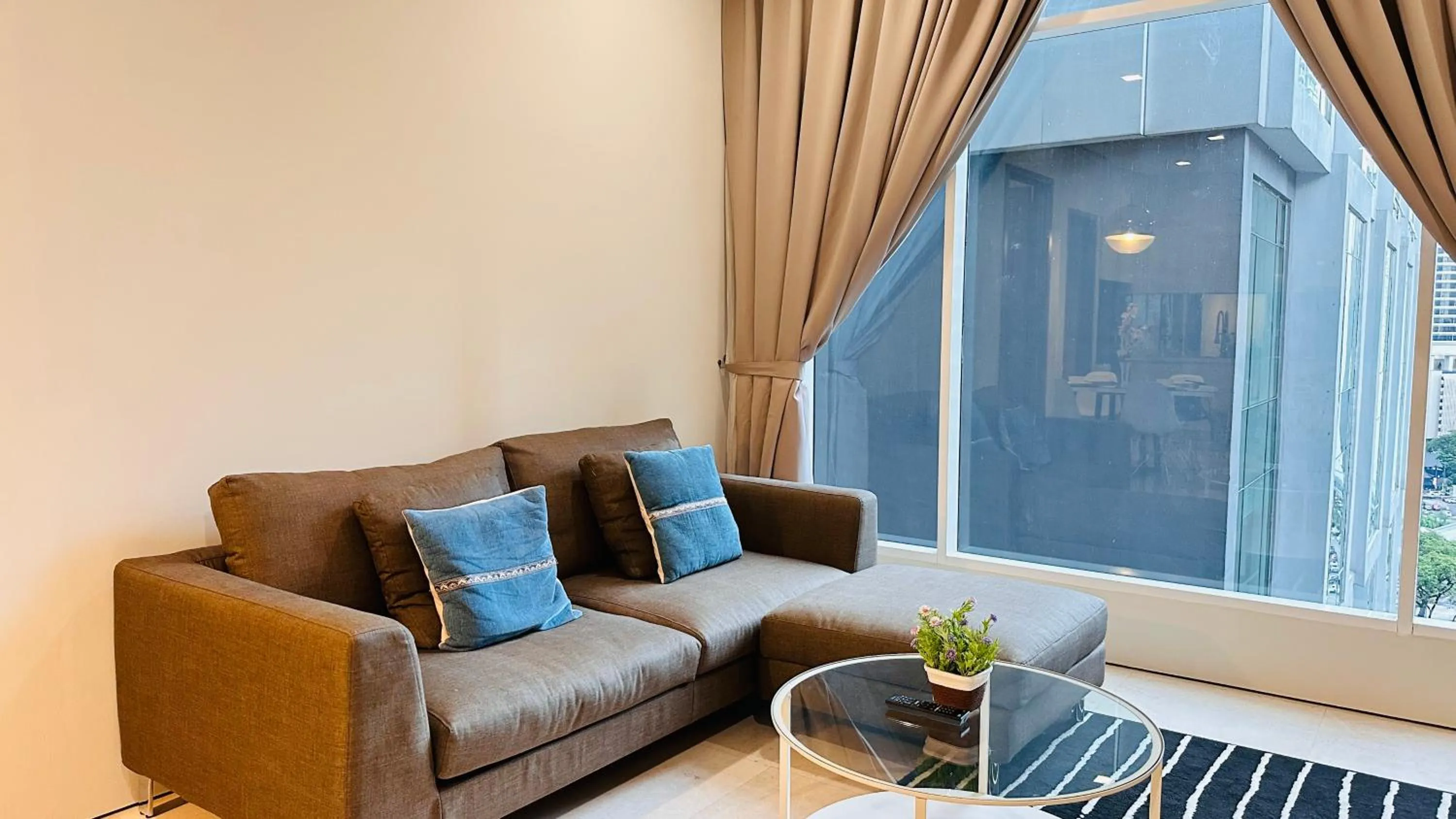 Living room in Soho Suites KLCC By Grand Suites KL