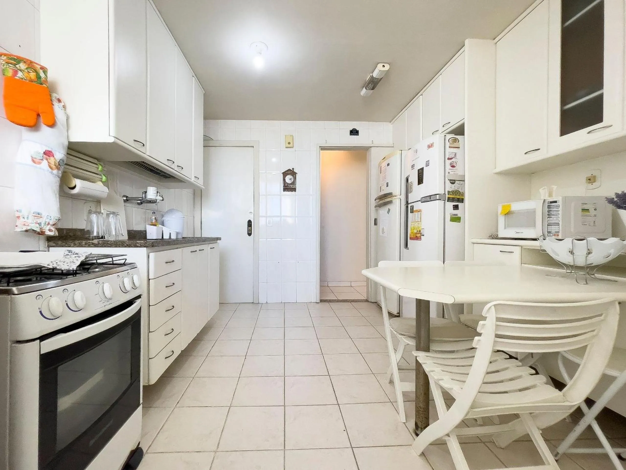 Kitchen or kitchenette in Descubra o Paraíso na Barra, Tudo ao Seu Alcance