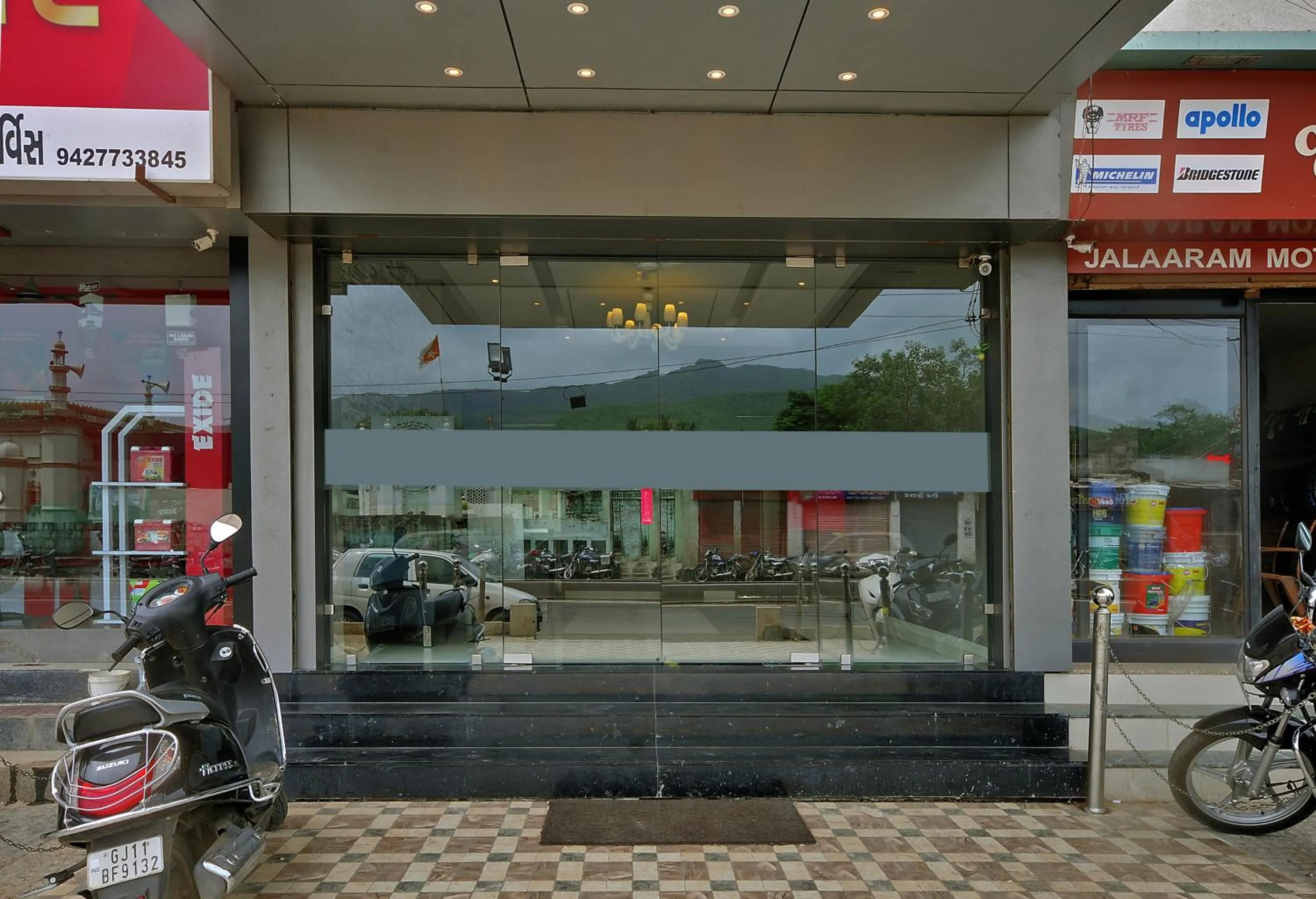 Facade/entrance in Hotel Magnum Inn