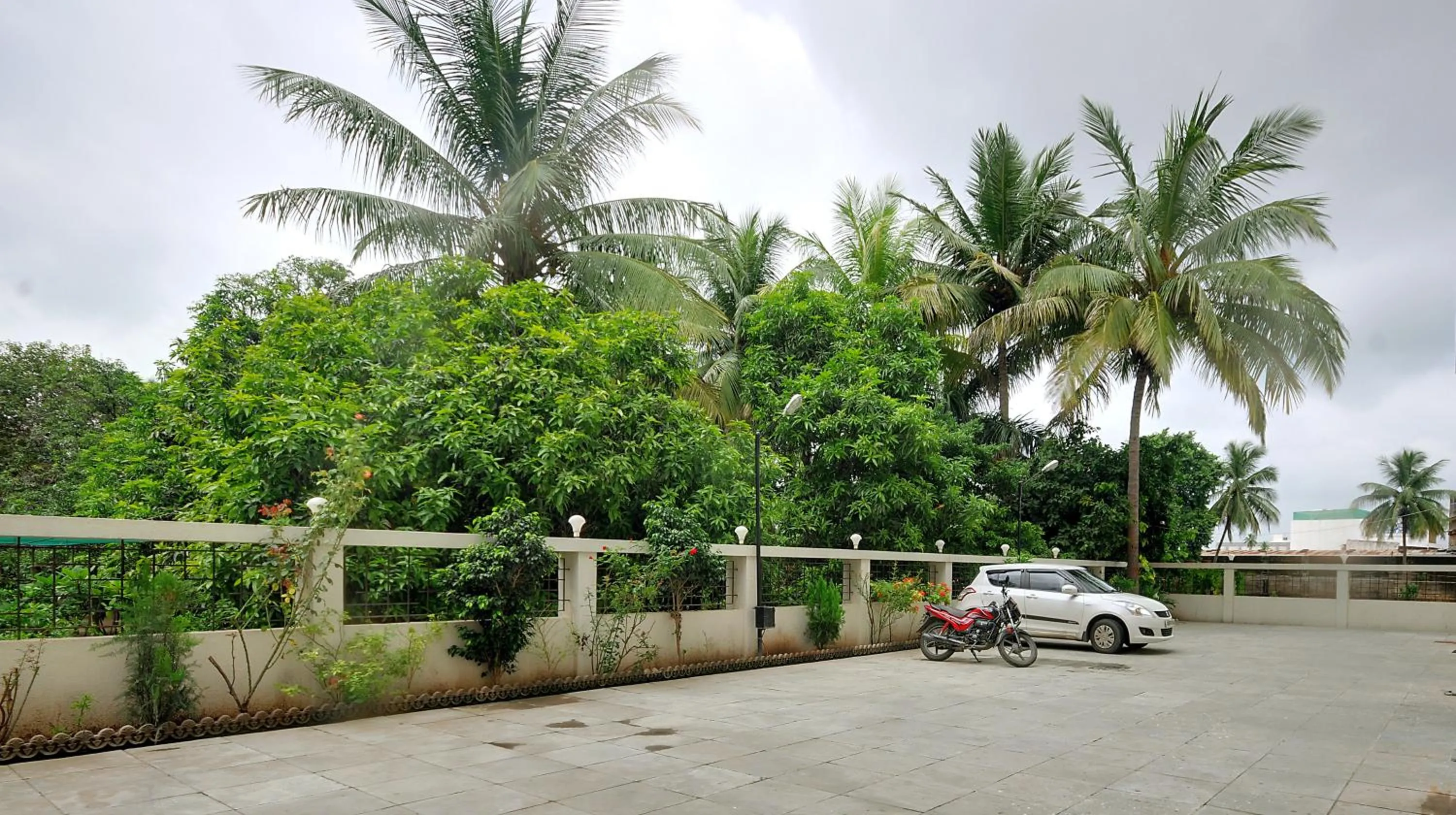 Street view in Hotel Magnum Inn