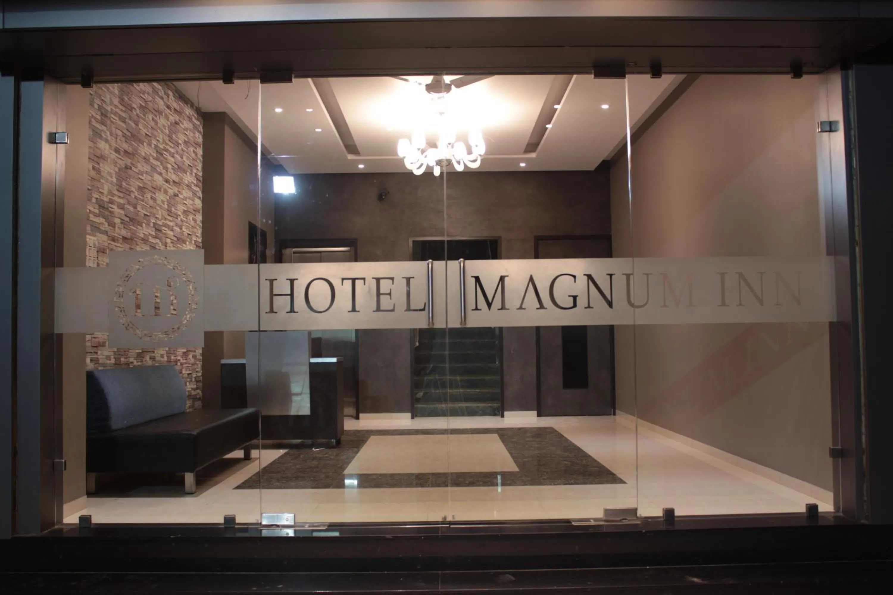 Area and facilities in Hotel Magnum Inn