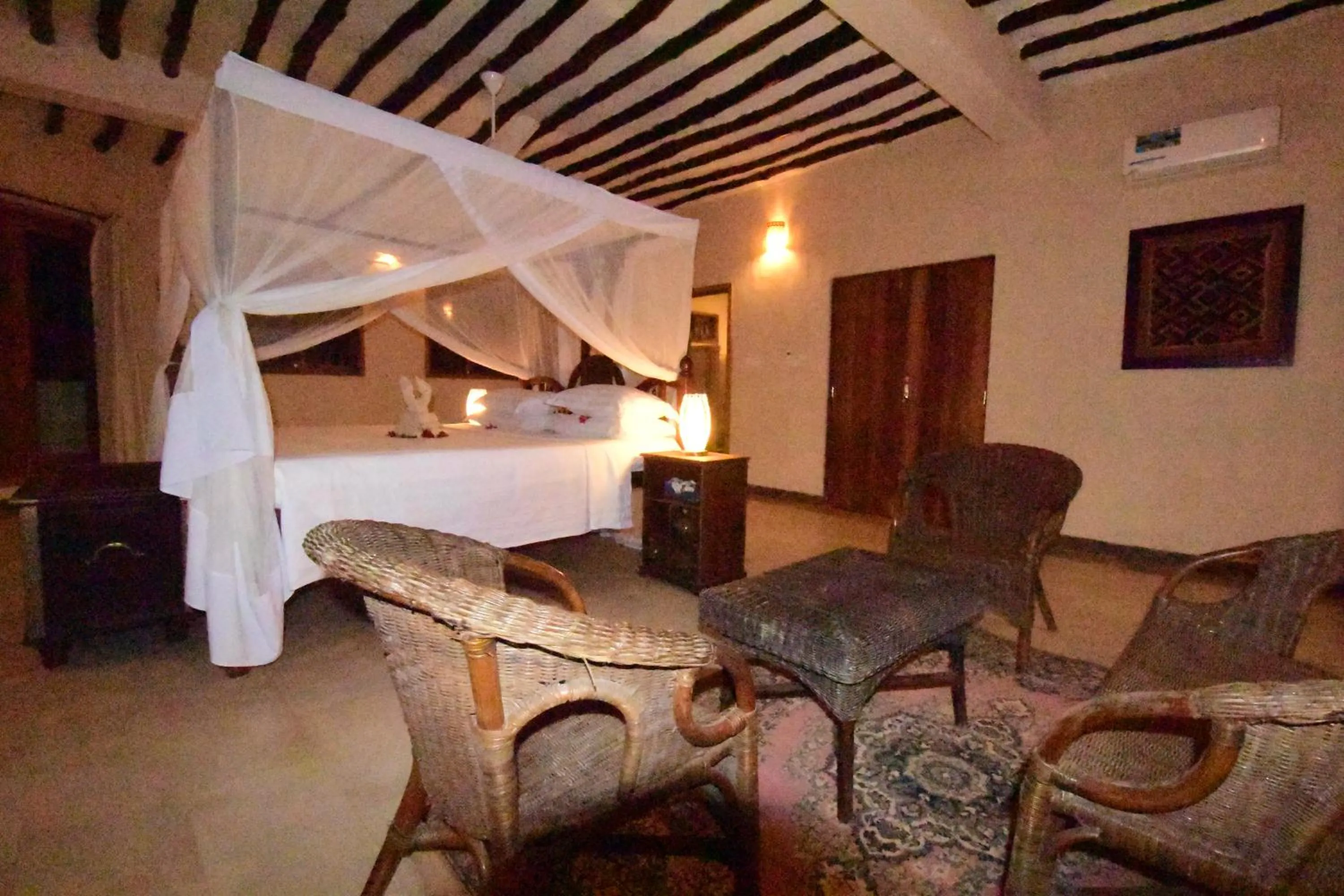 Photo of the whole room in Tamani Villas