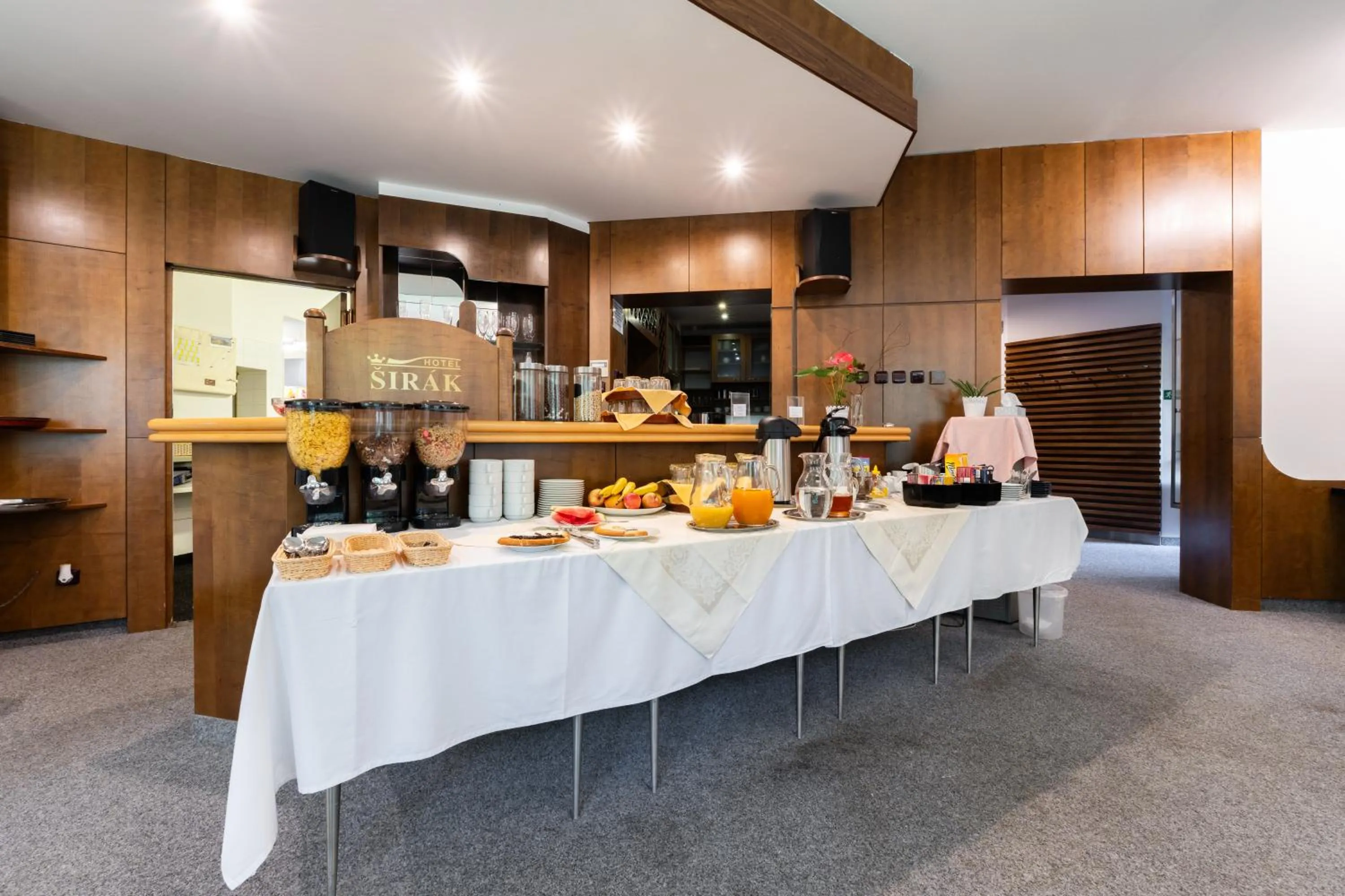 Hotel Širák