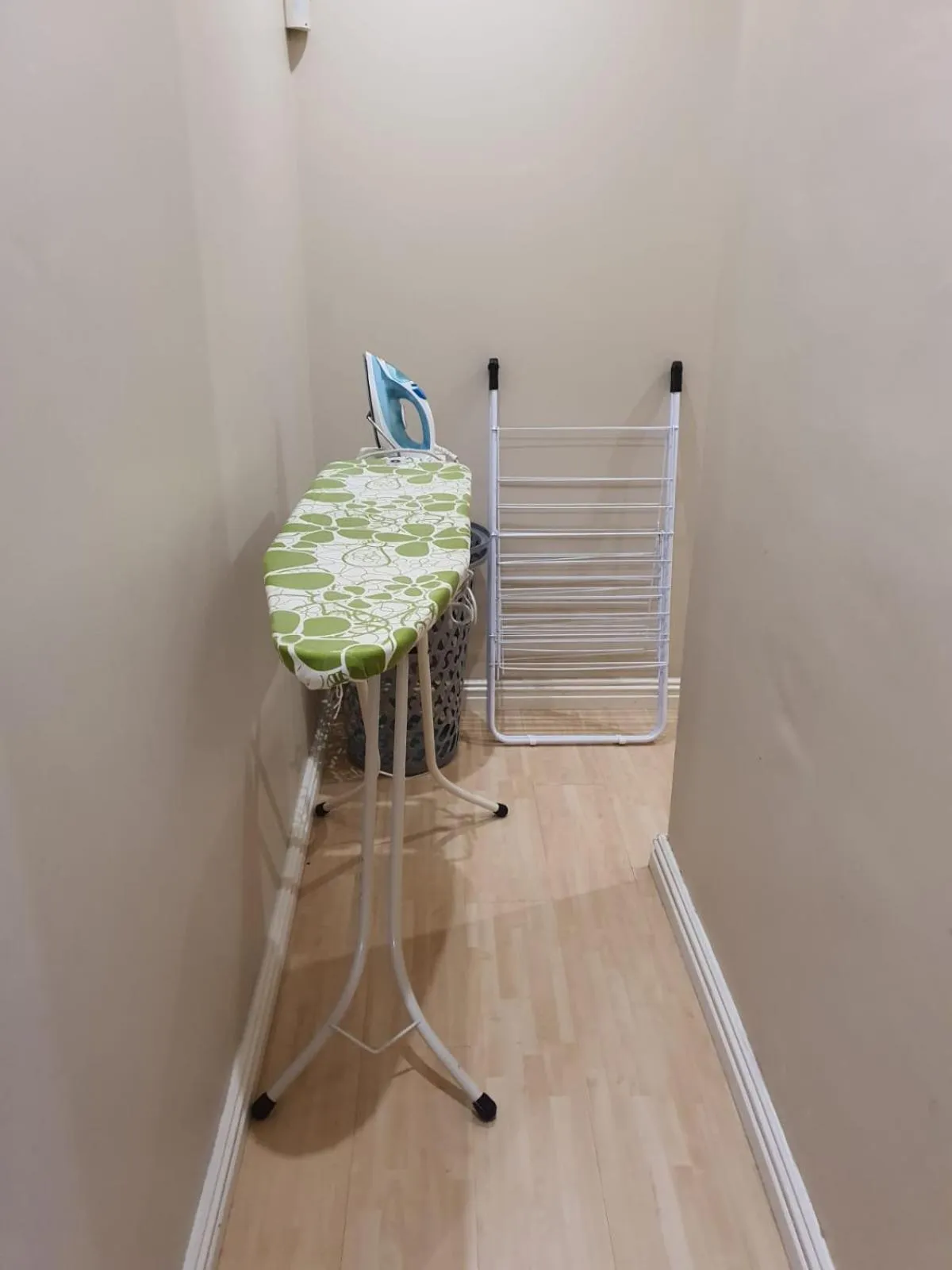 furniture in Ringwood Villa