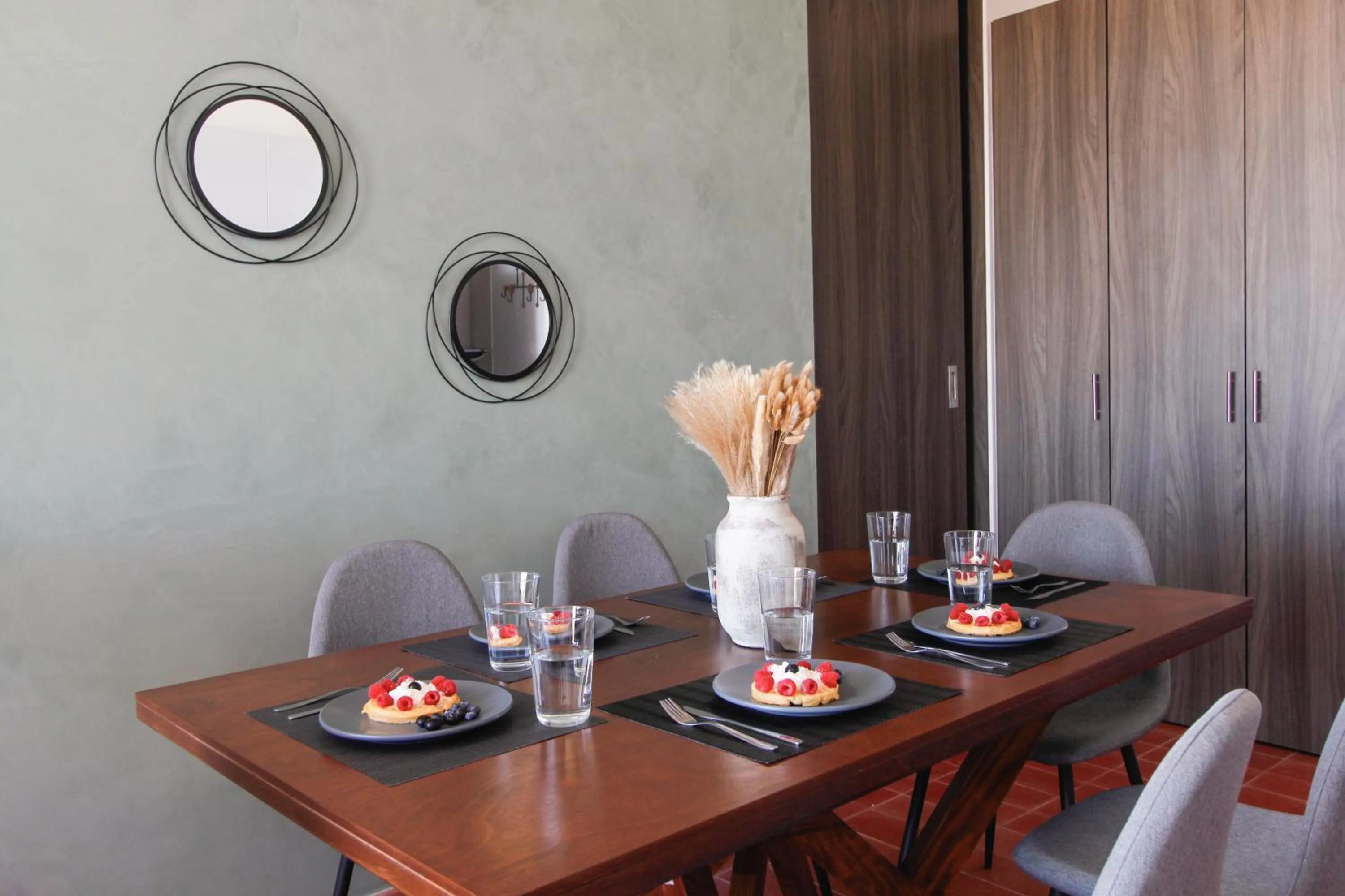 Dining area in Tribu Chapultepec 67