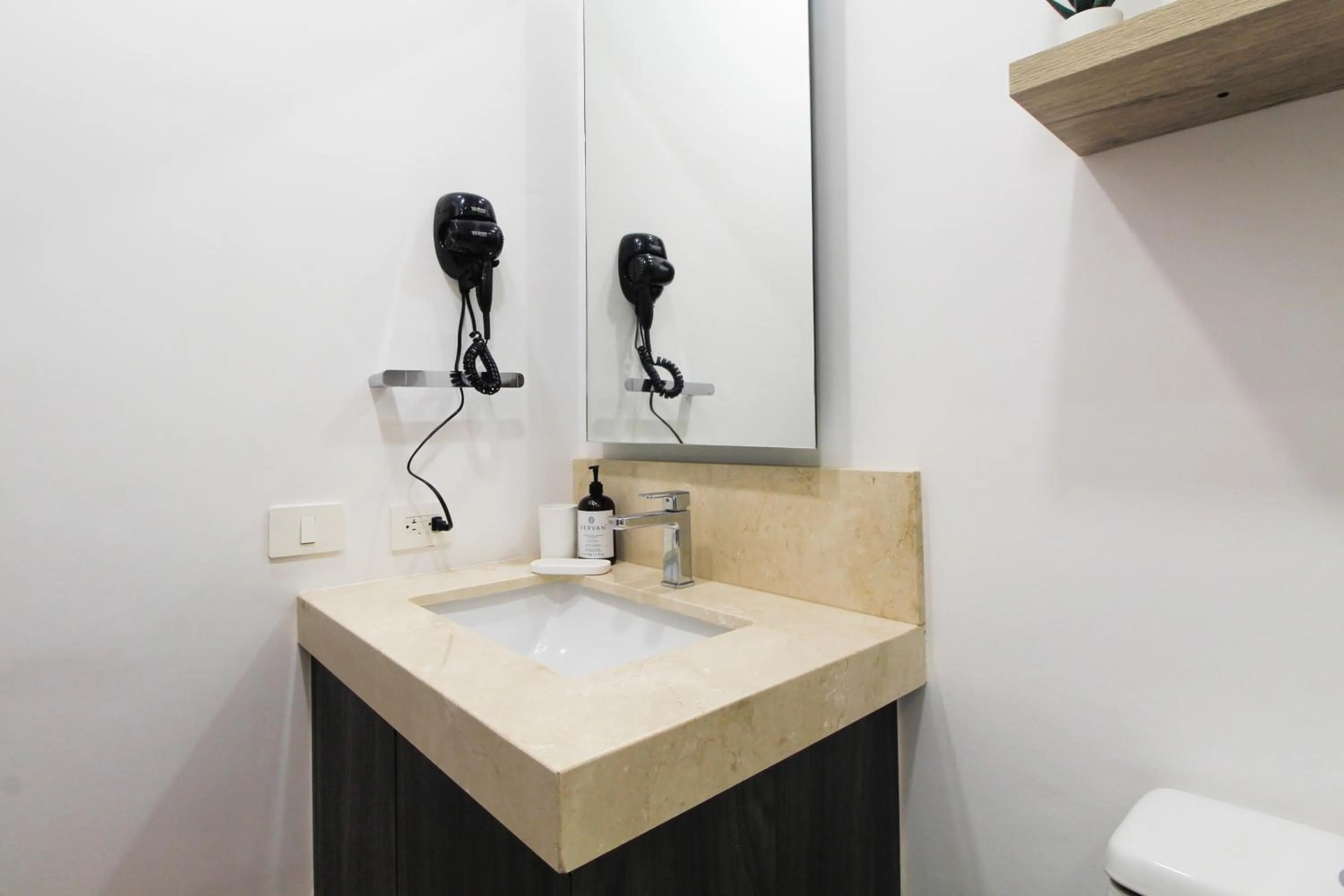 Bathroom in Tribu Chapultepec 67