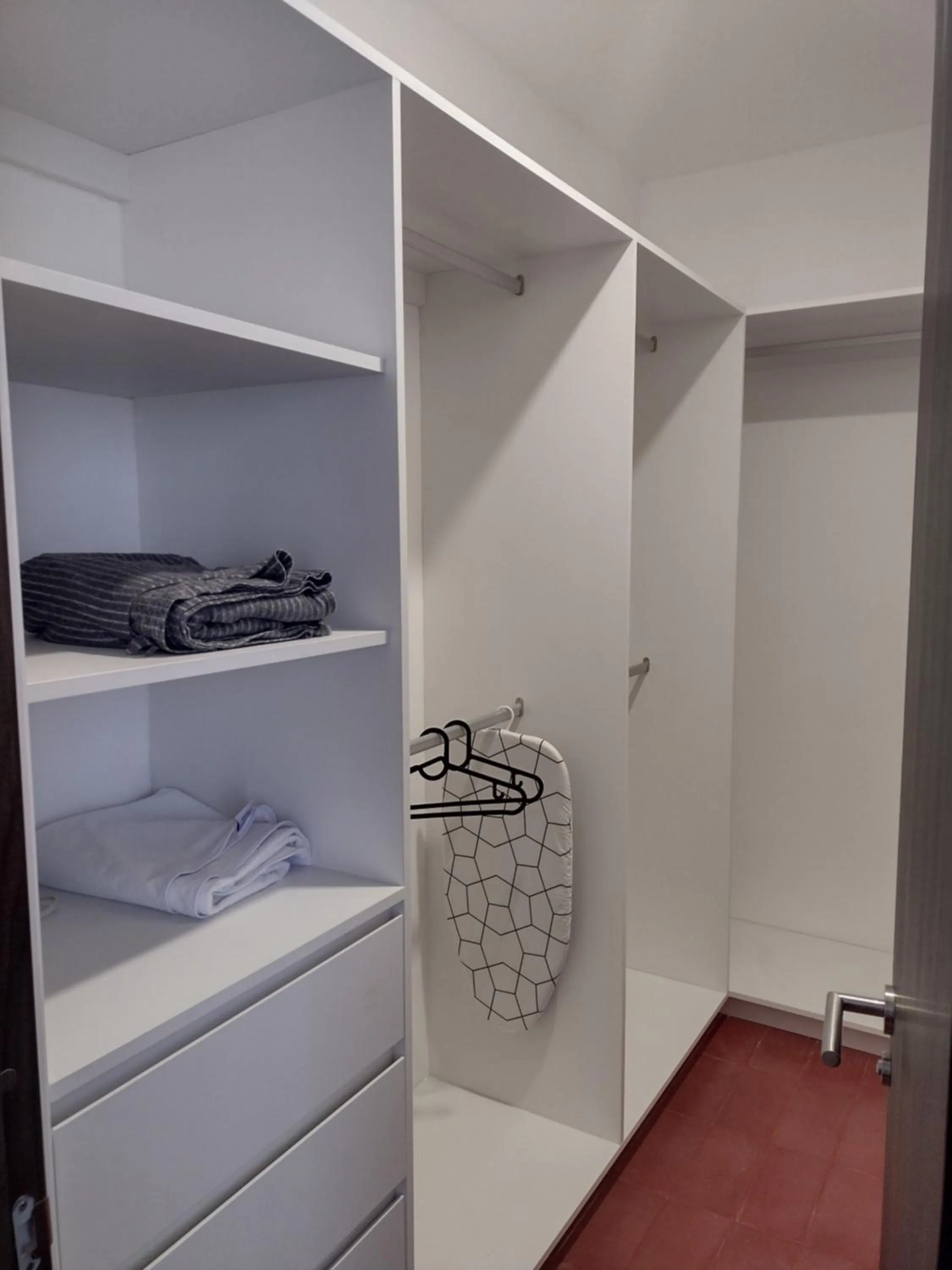 wardrobe, Bed in Tribu Chapultepec 67