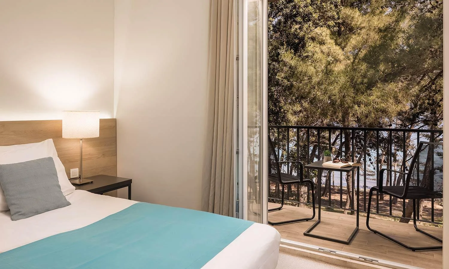 Bed in Aminess Younique Senses Resort