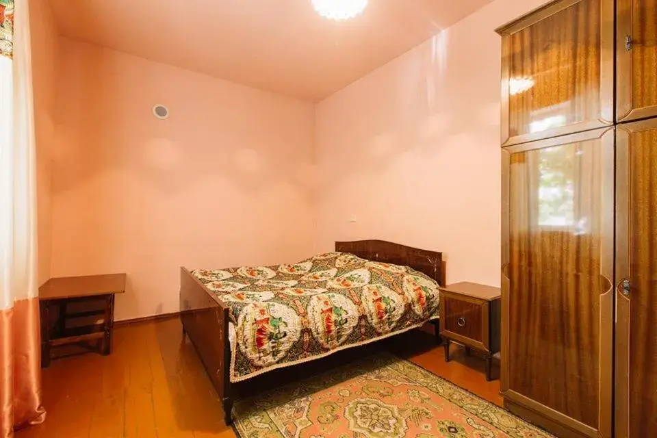 Double Room with Mountain View in B&B Ruzan Double Room with Mountain View in B&B Ruzan