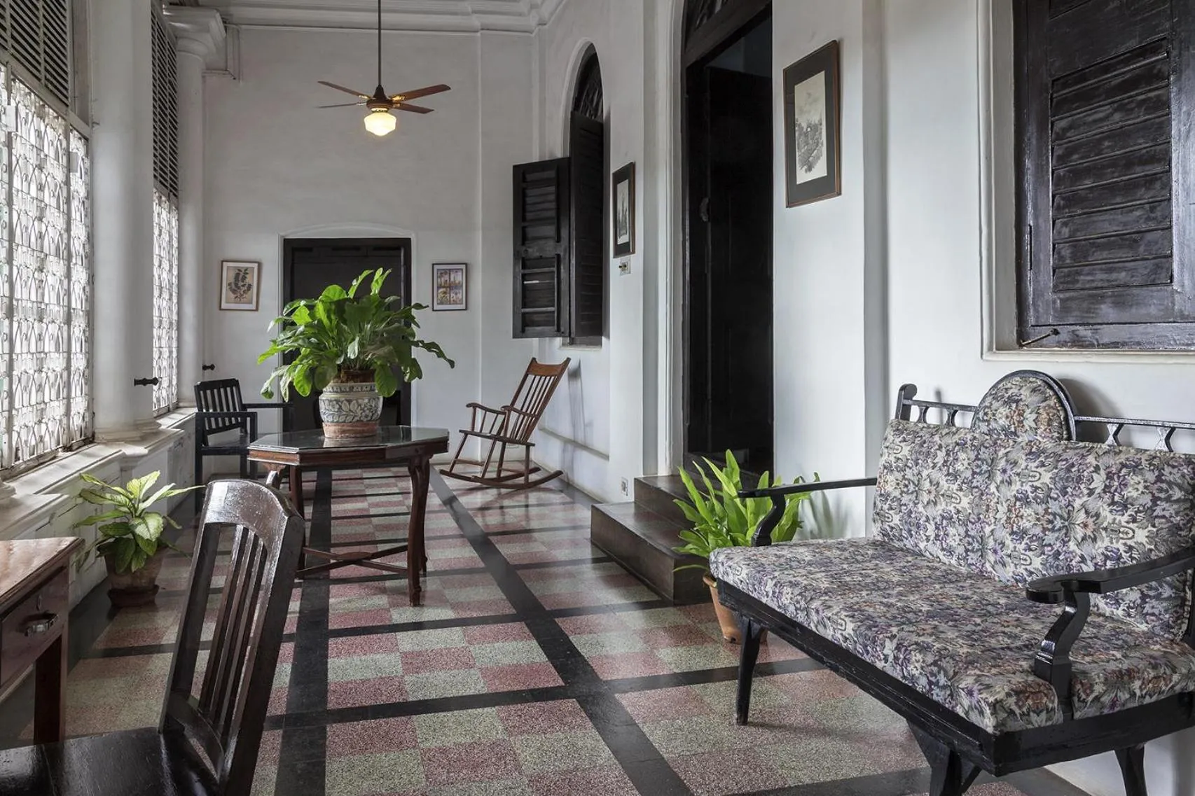 Decorative detail in The Green Hotel