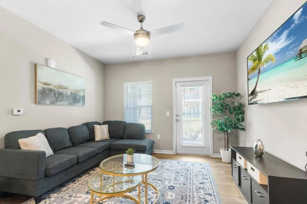 Luxury Living: 1BR Condo w/ Resort-Style Amenities