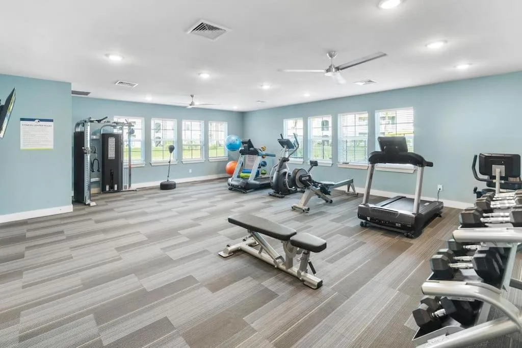 Luxe 1BR/1BA: Dive, Rest, Explore. Book Now!