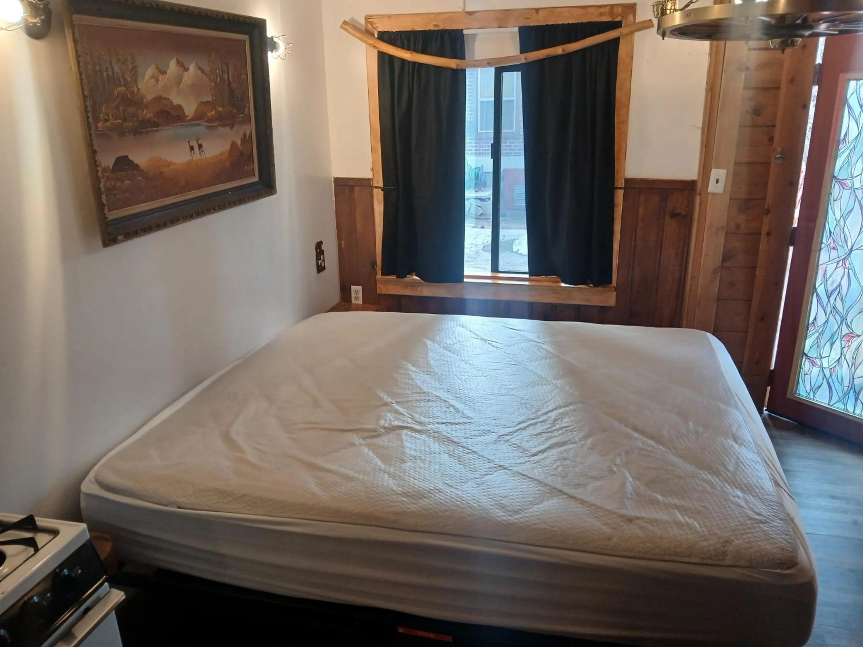 Bed in Boulder Bay Cottages
