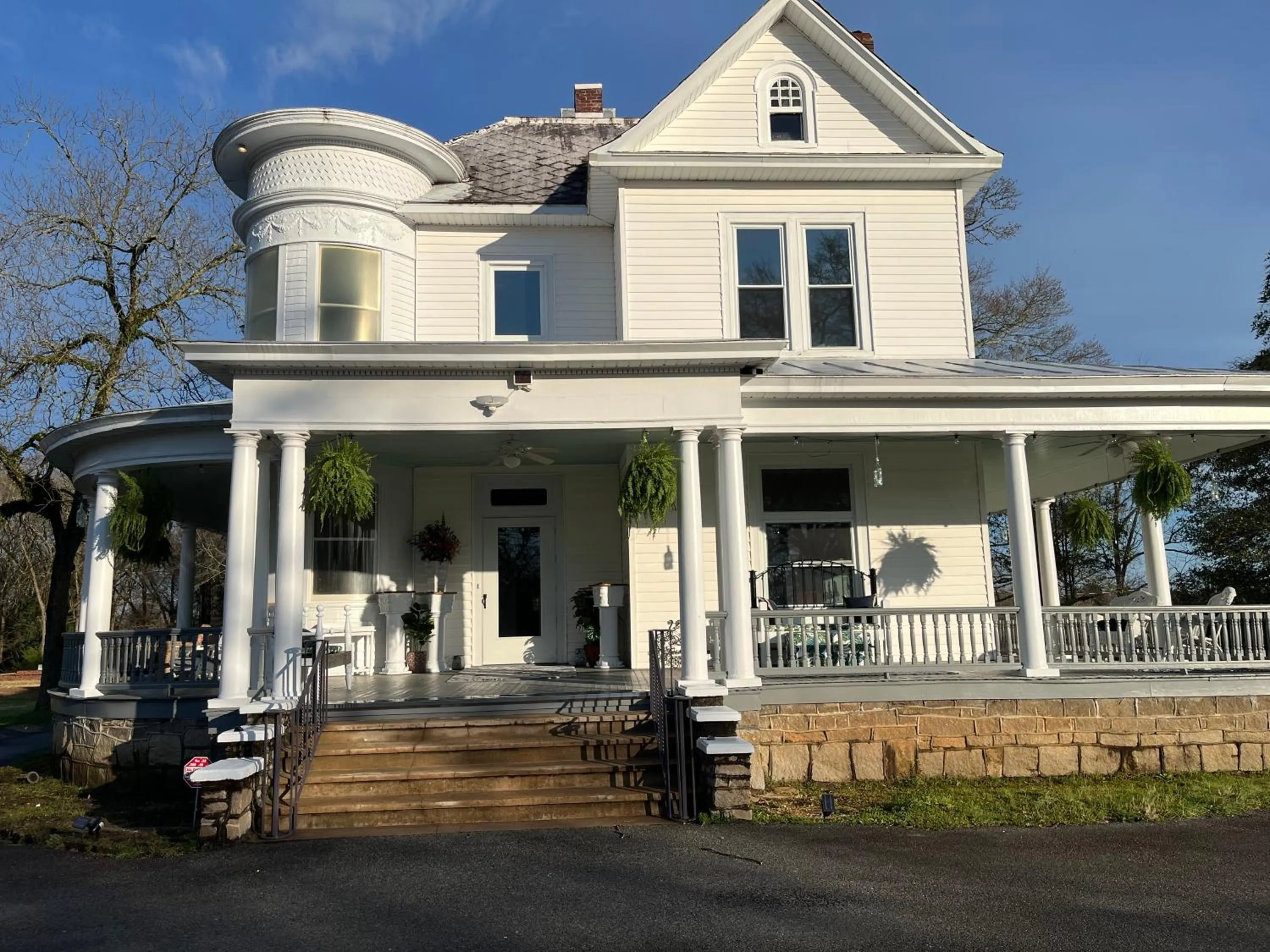 Property building in Enloe House