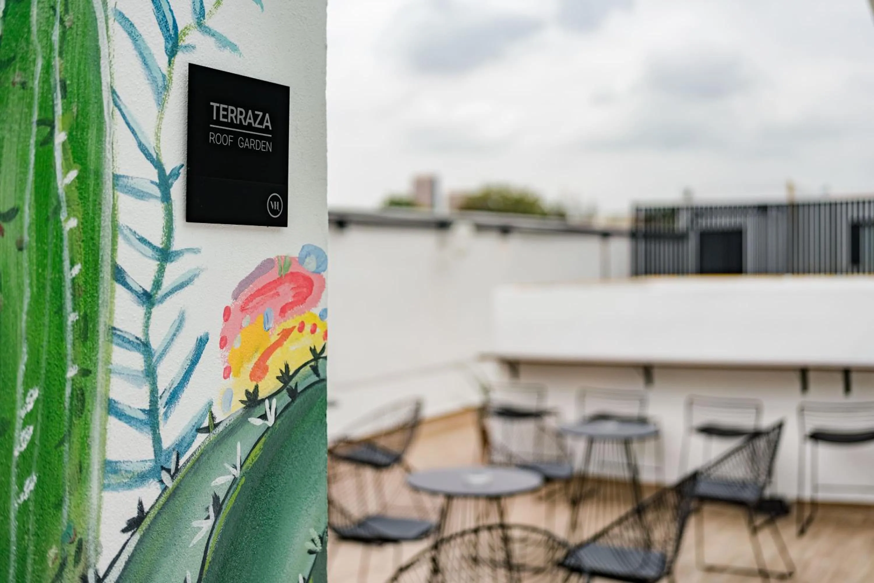 Balcony/Terrace in Mariano Escobedo Apartments by VH