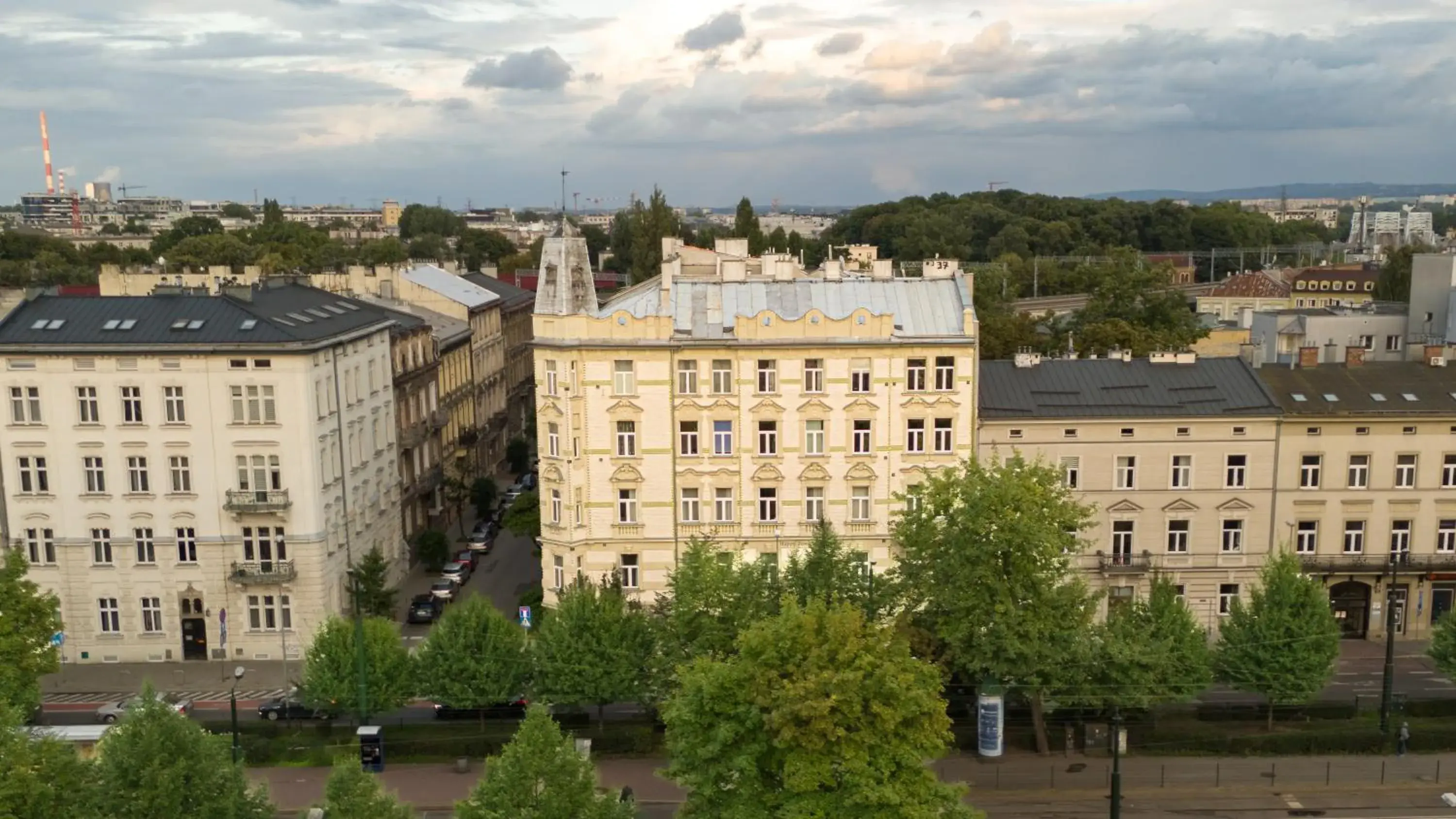 Property building in Happy Tower Property building in Happy Tower