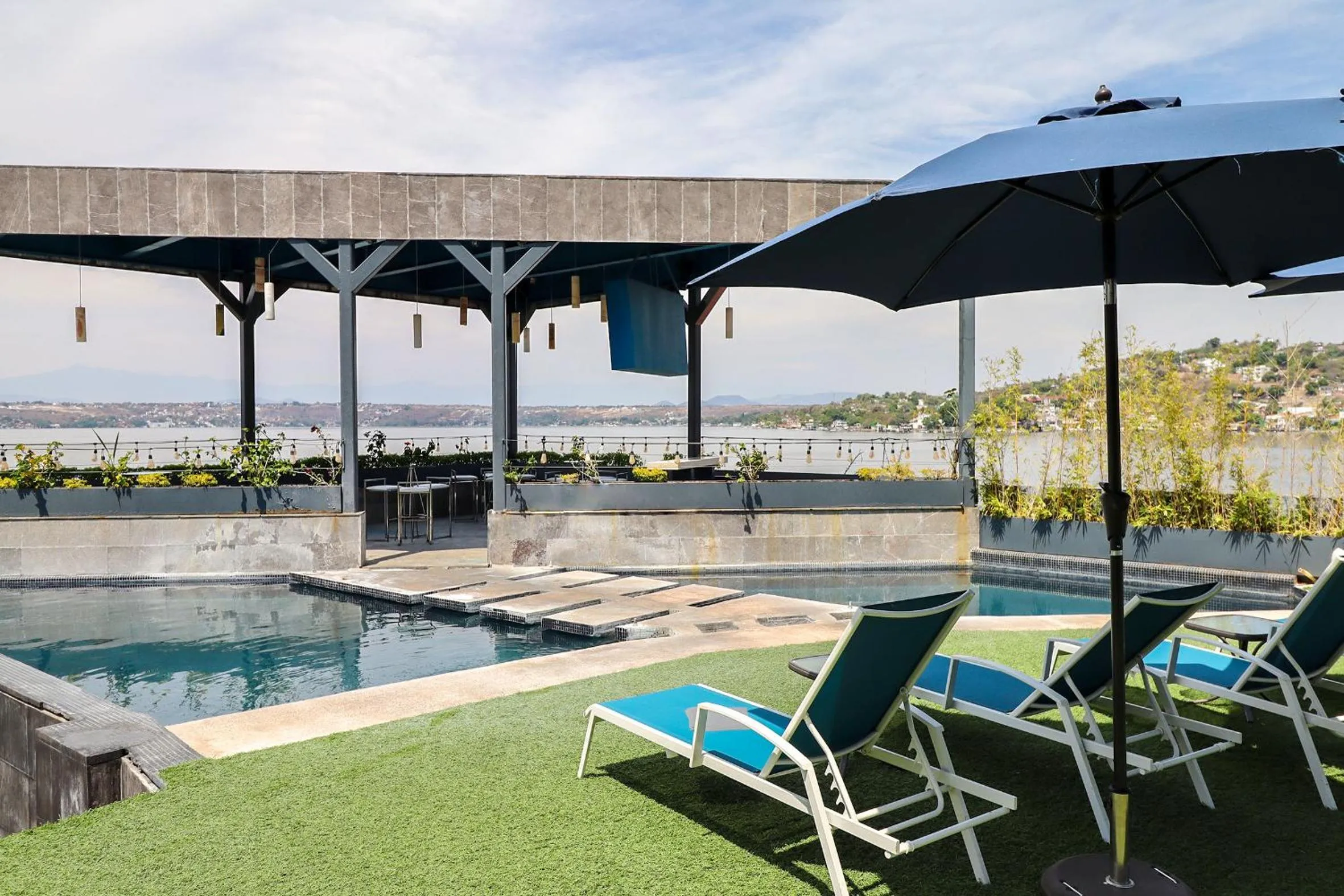 Patio in Vlú Hotel Tequesquitengo
