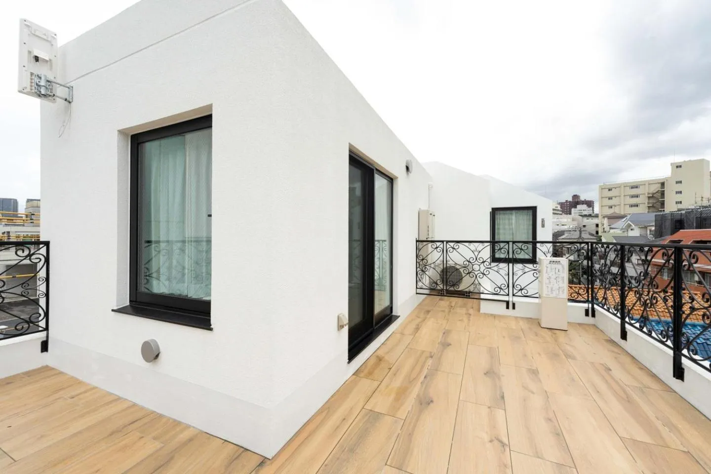 Balcony/Terrace in D-WASEDA