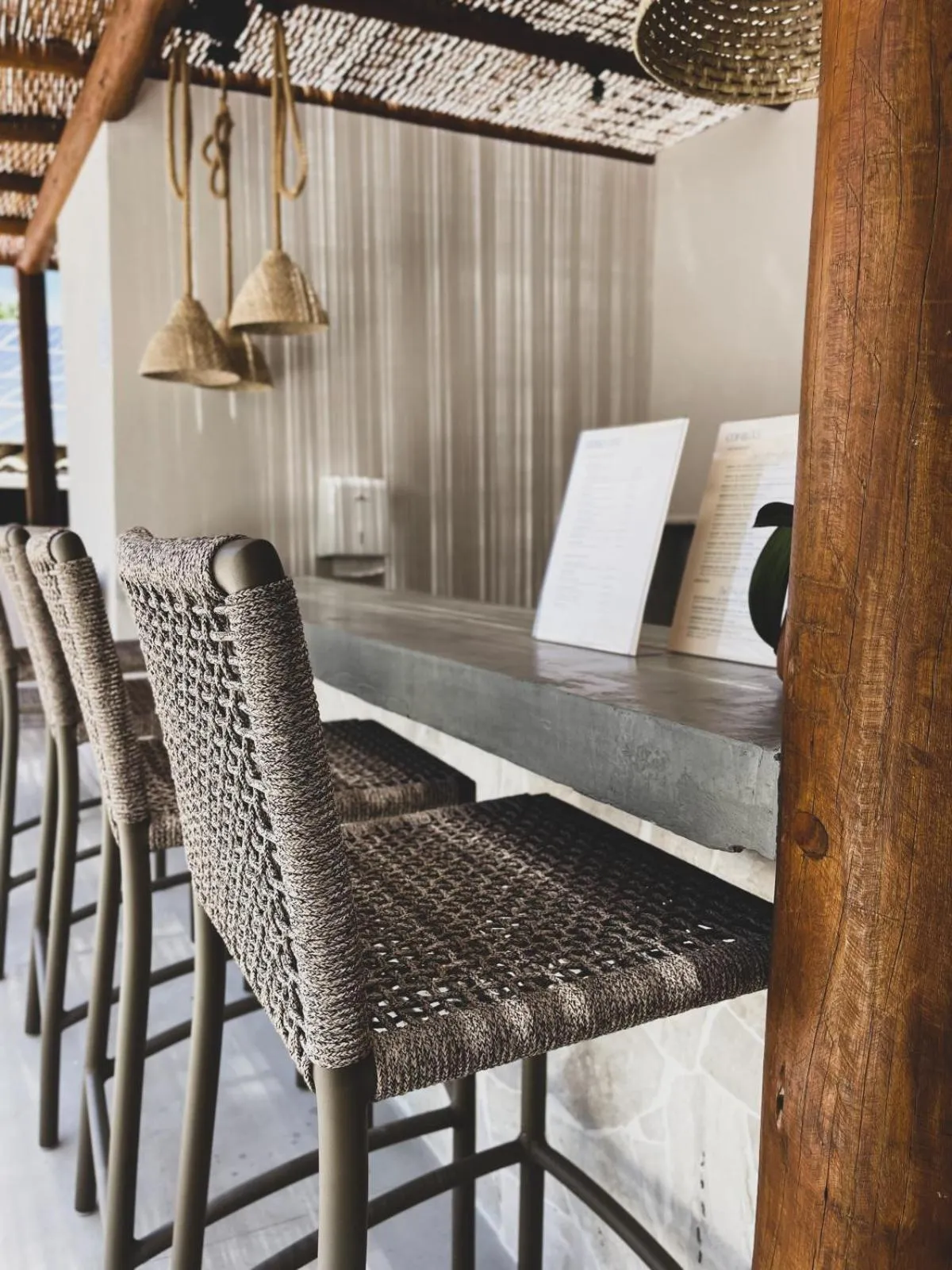 Lounge or bar in AL MAR SUÍTES