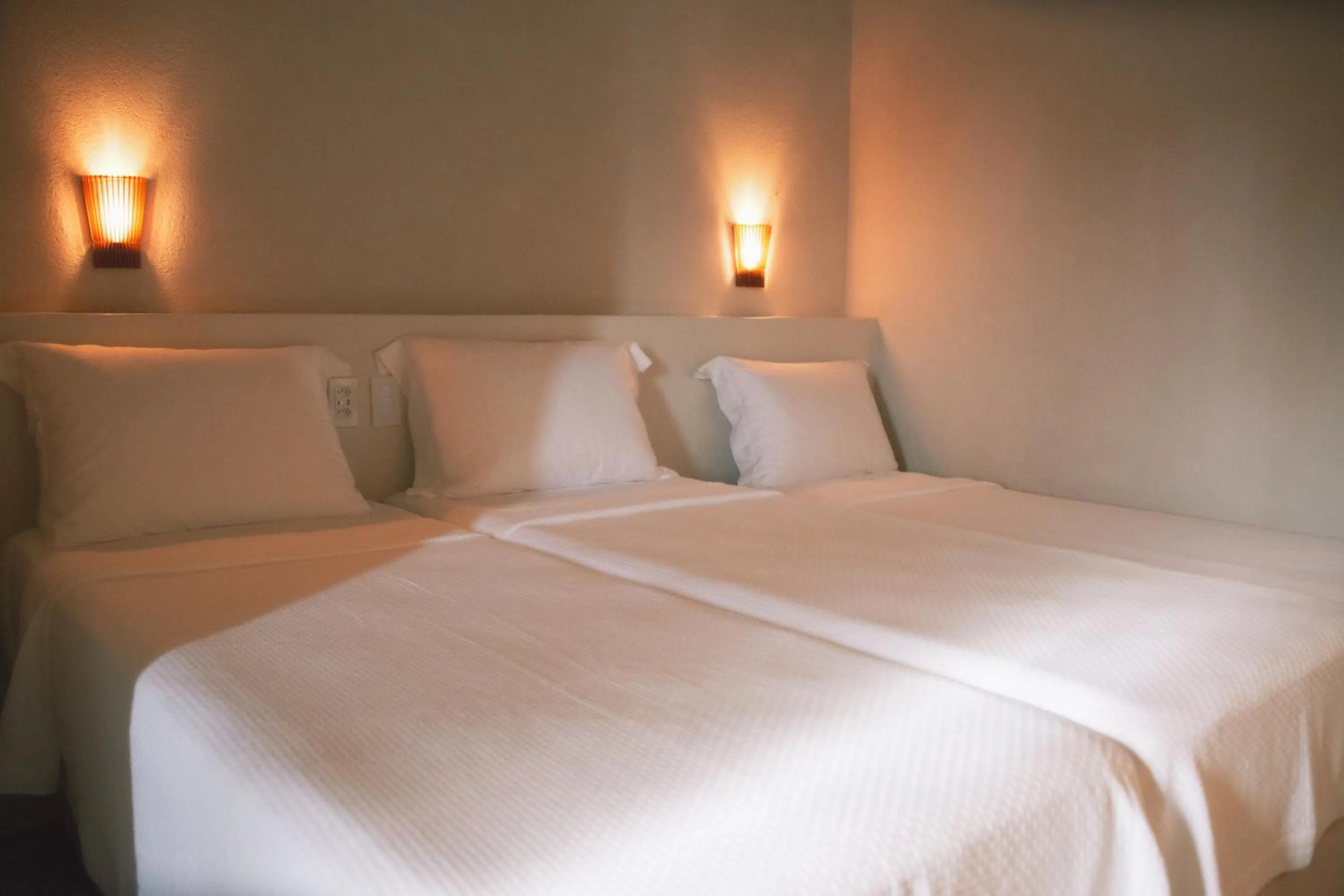 Bed in AL MAR SUÍTES