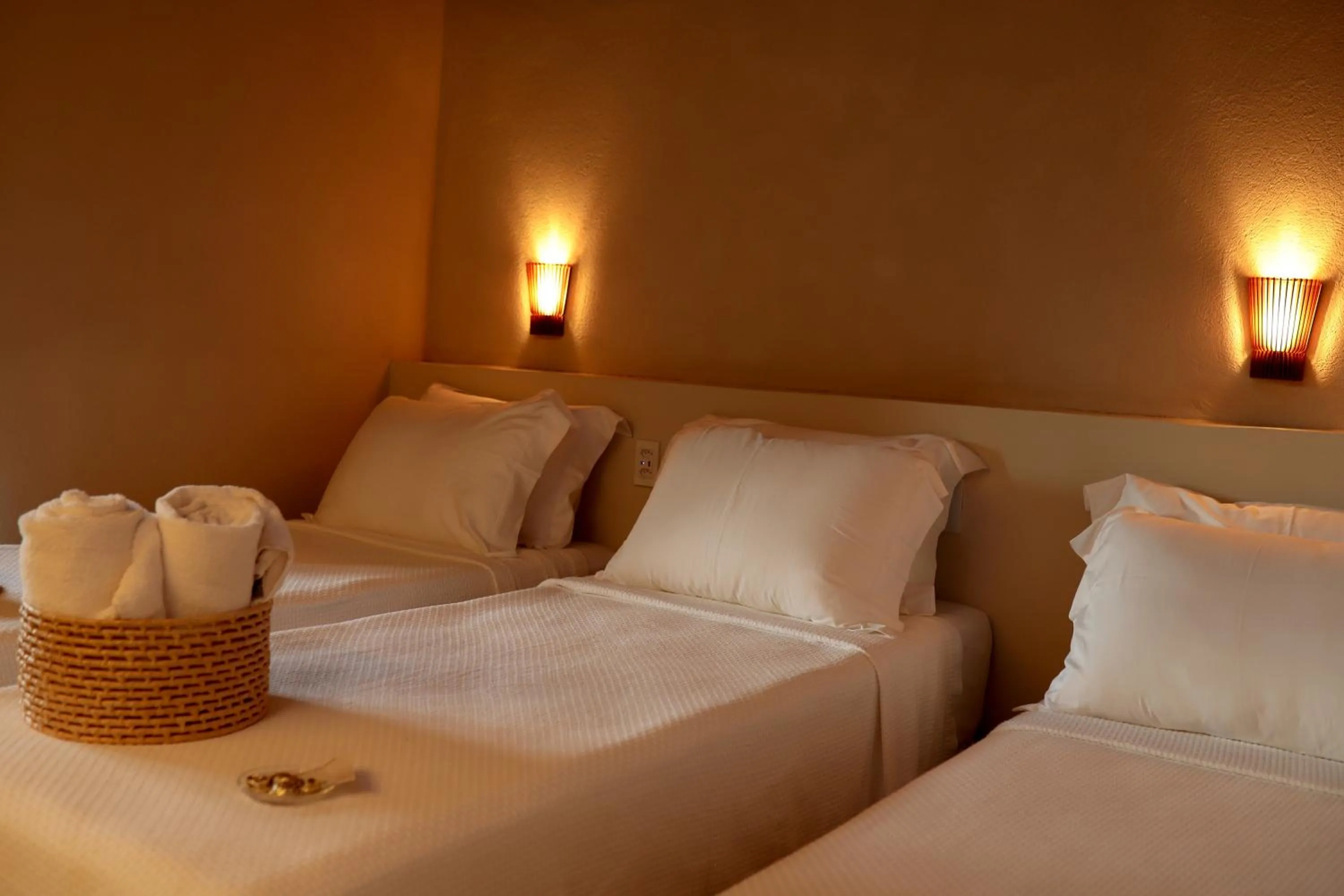 Bed in AL MAR SUÍTES