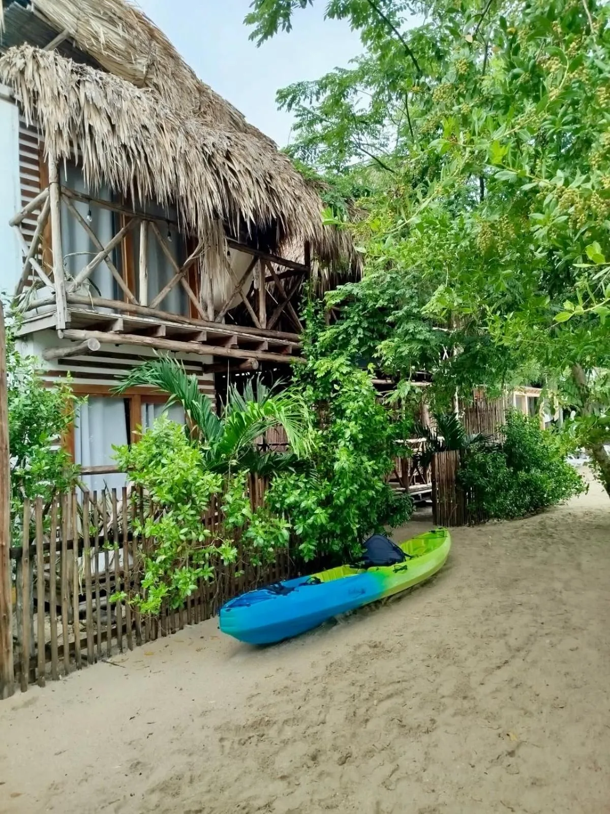 Property building in Thani Ecobeach Barú