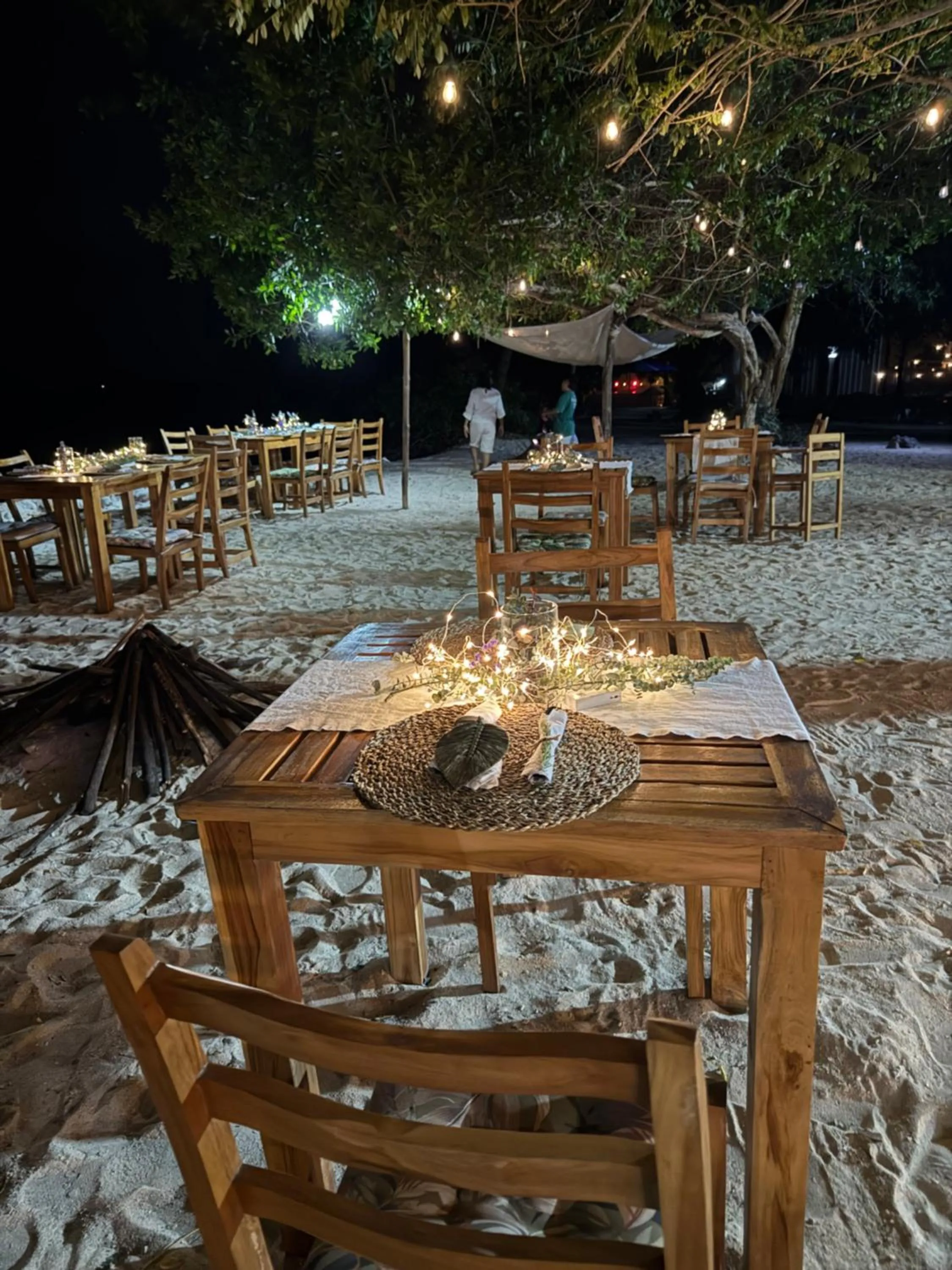 Restaurant/places to eat in Thani Ecobeach Barú