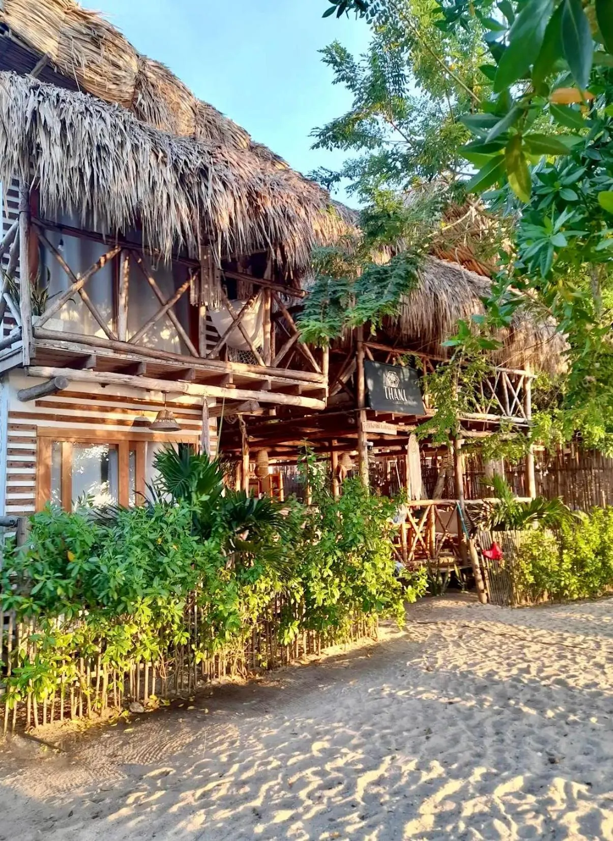 Property building in Thani Ecobeach Barú