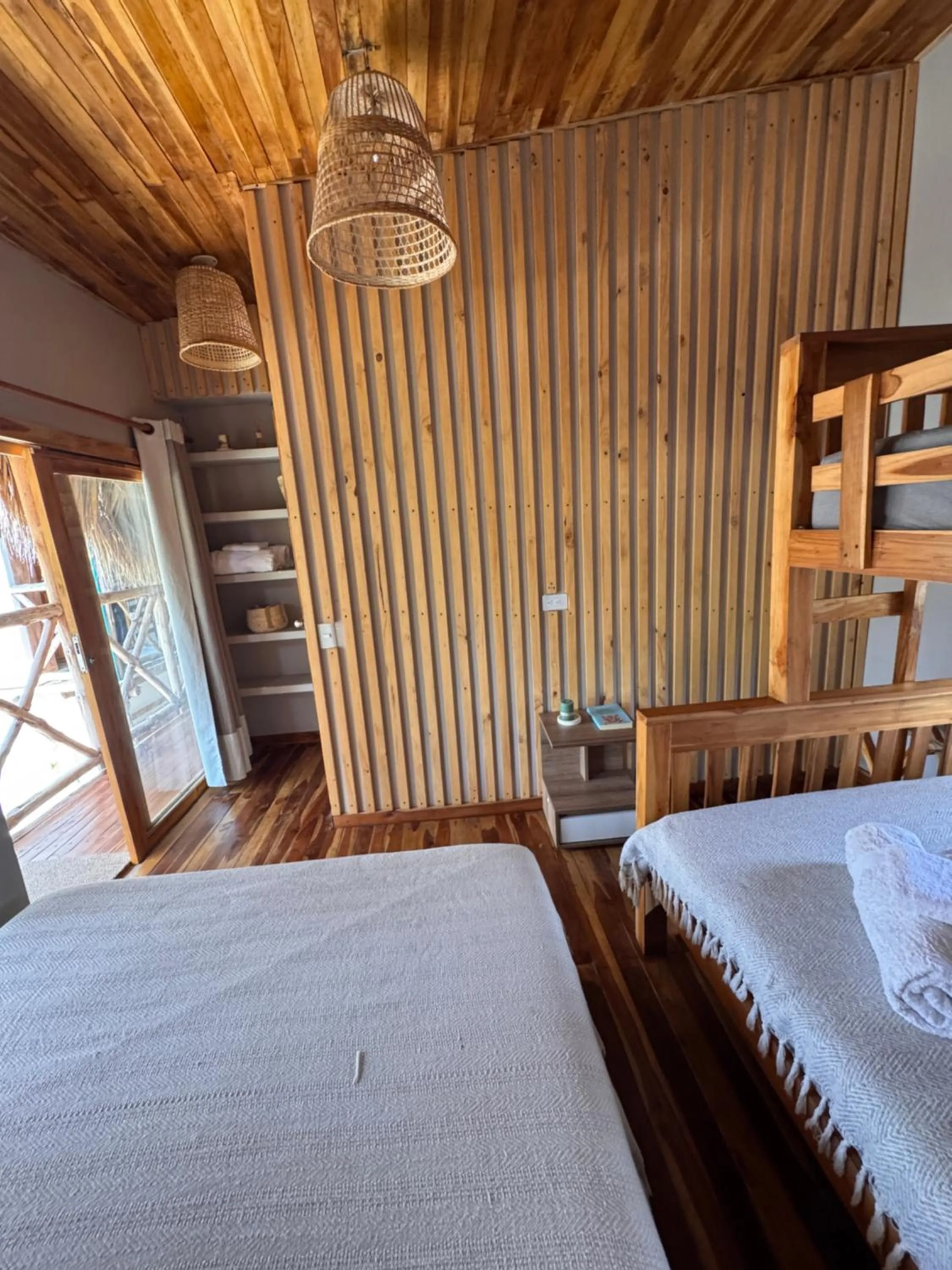 Bed in Thani Ecobeach Barú