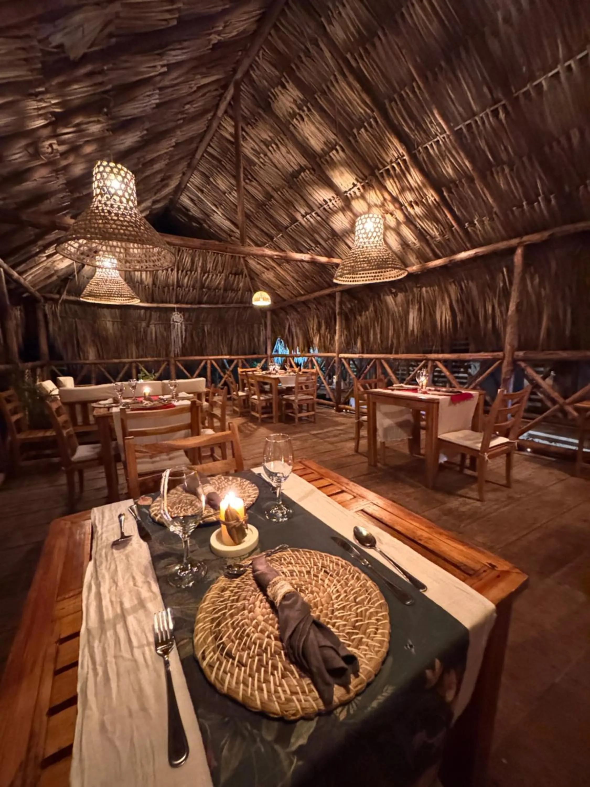 Restaurant/places to eat in Thani Ecobeach Barú