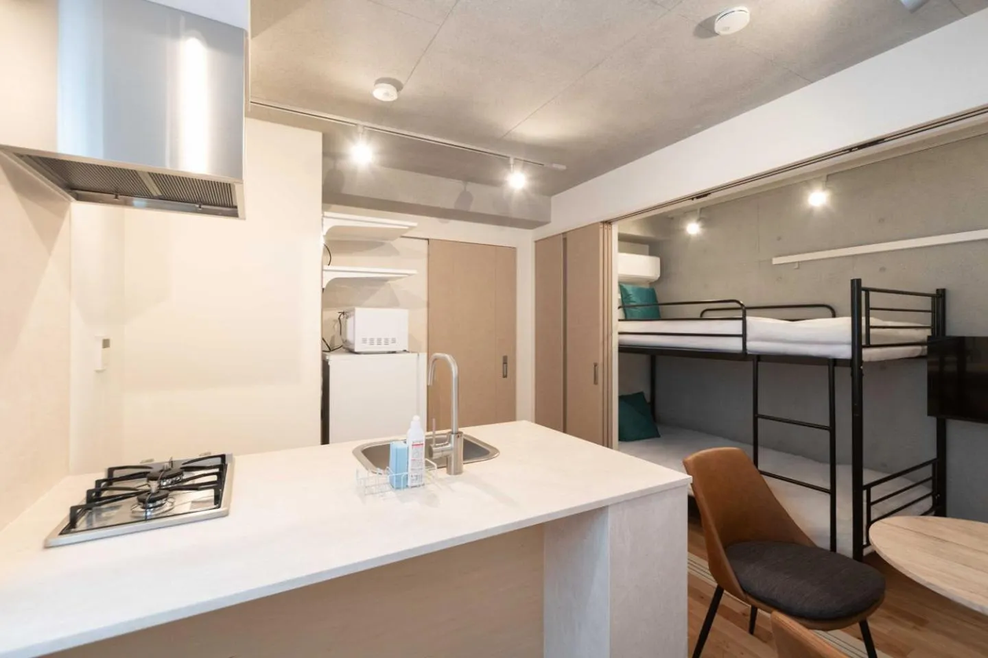 Living room, Bed in Apiche Oji