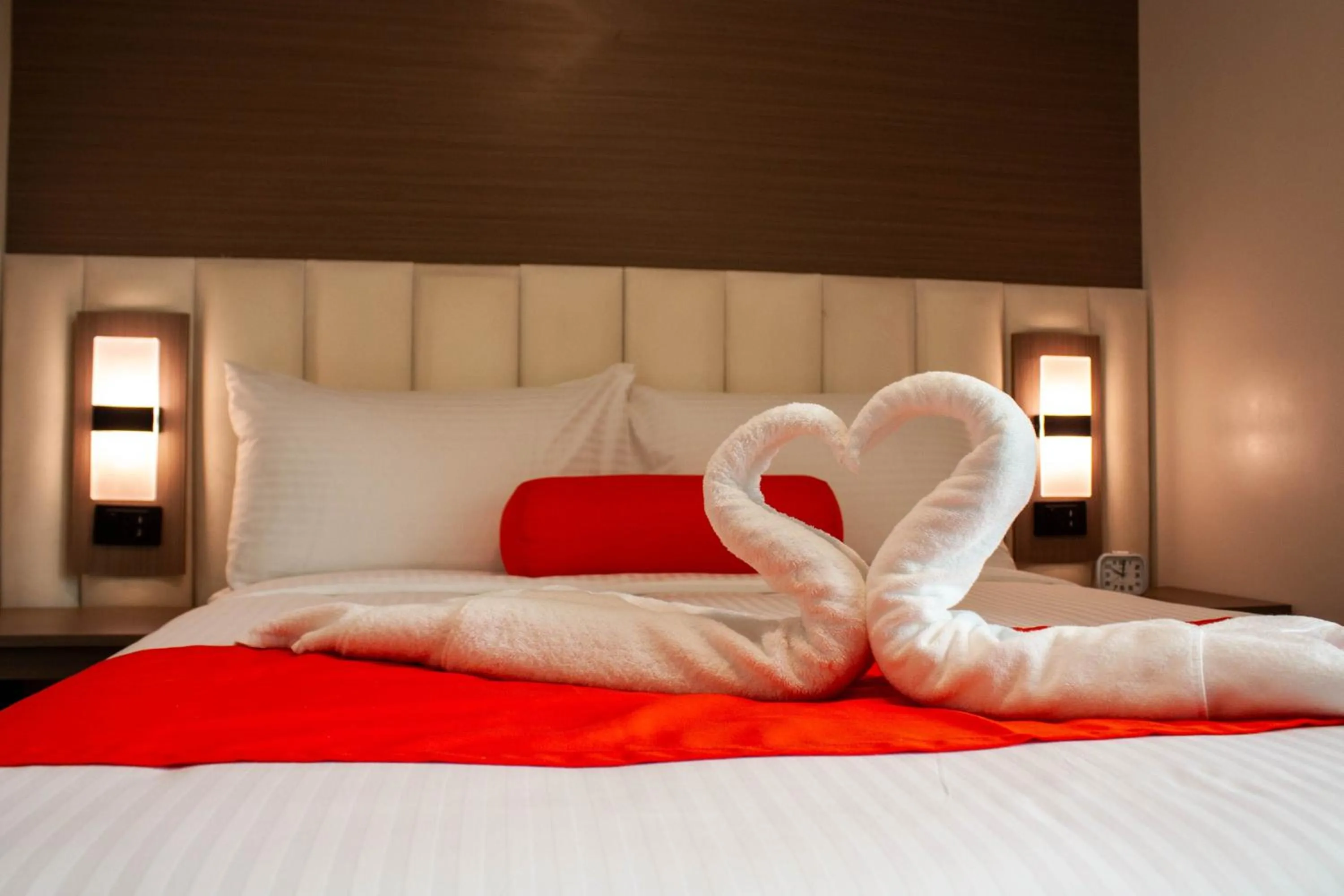 Bed in Hayat Sky Towers