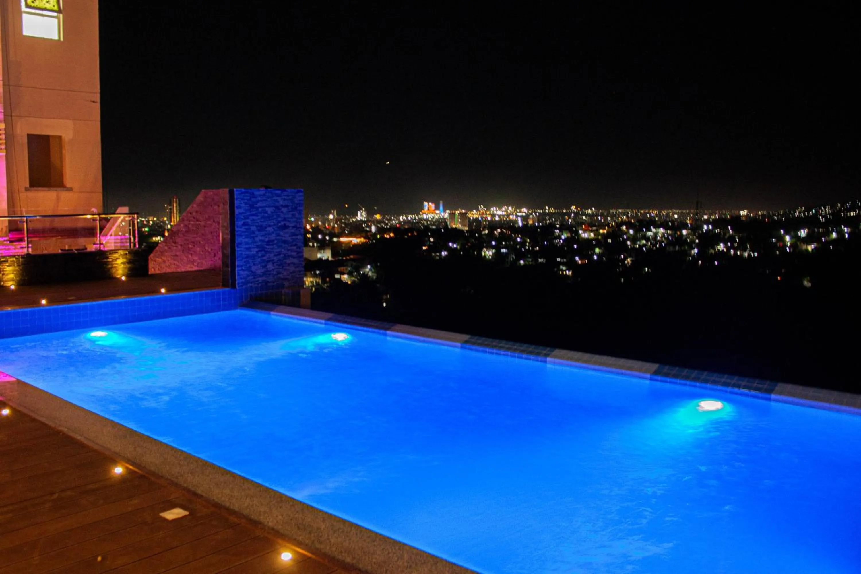 Night in Hayat Sky Towers