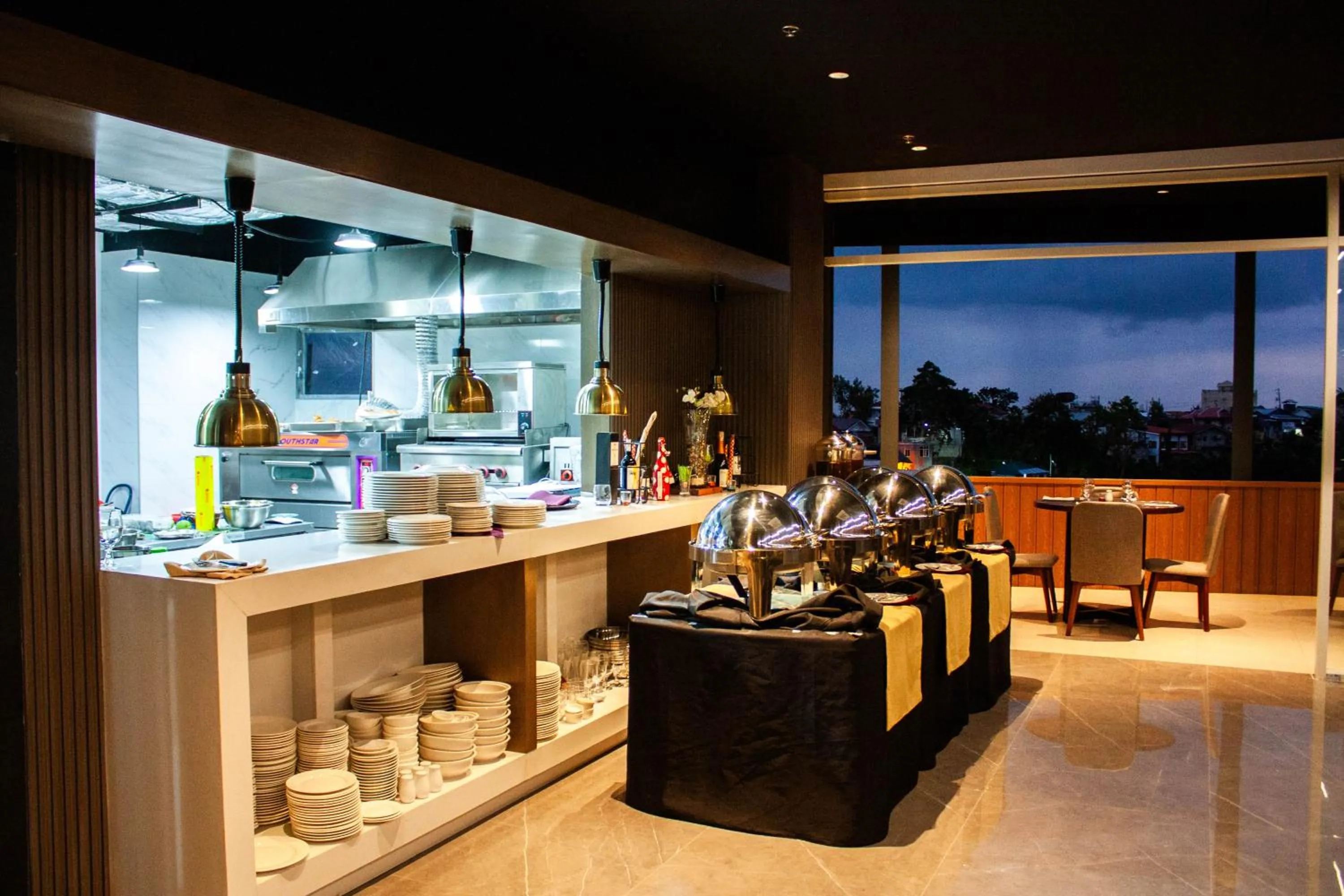 Kitchen or kitchenette in Hayat Sky Towers