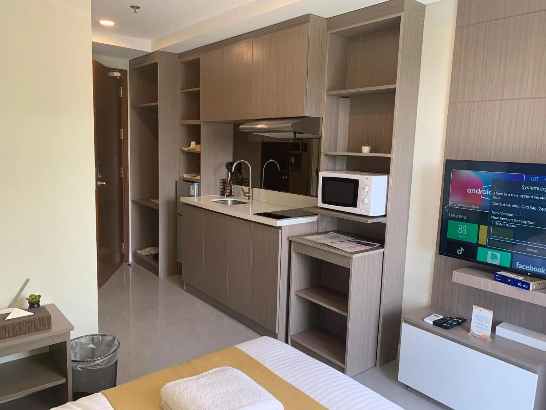 TV and multimedia in Hayat Sky Towers