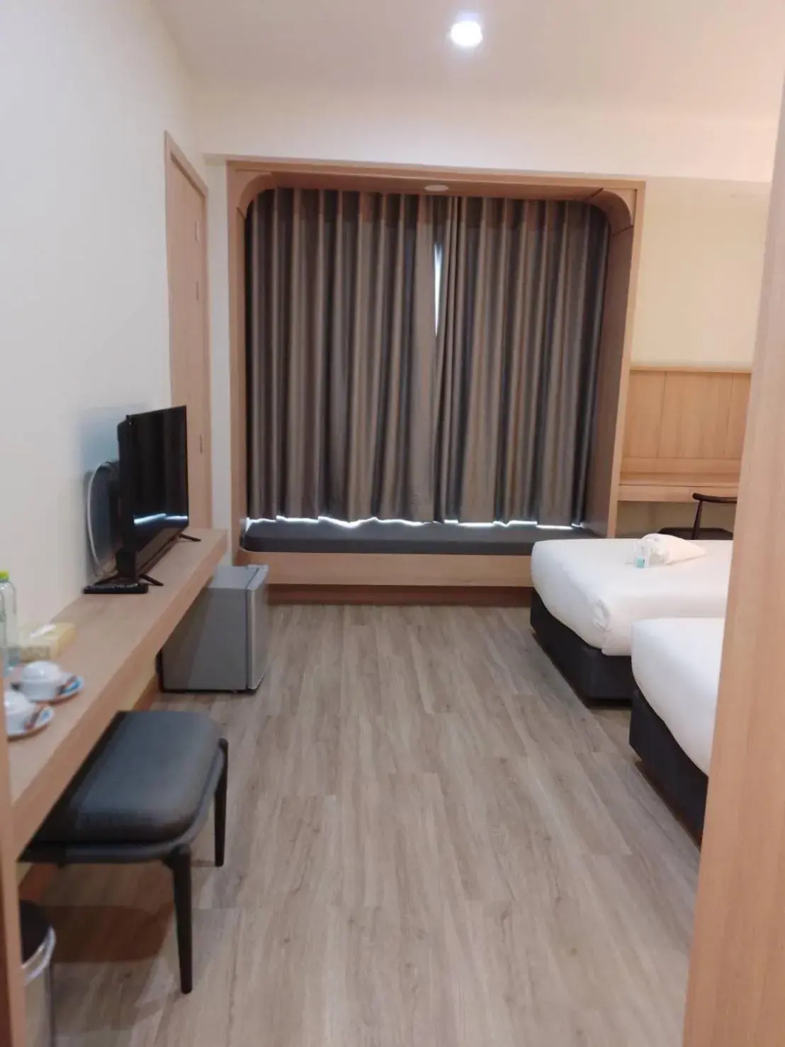 Bed in Mayflower Grande Suite Hotel Bed in Mayflower Grande Suite Hotel